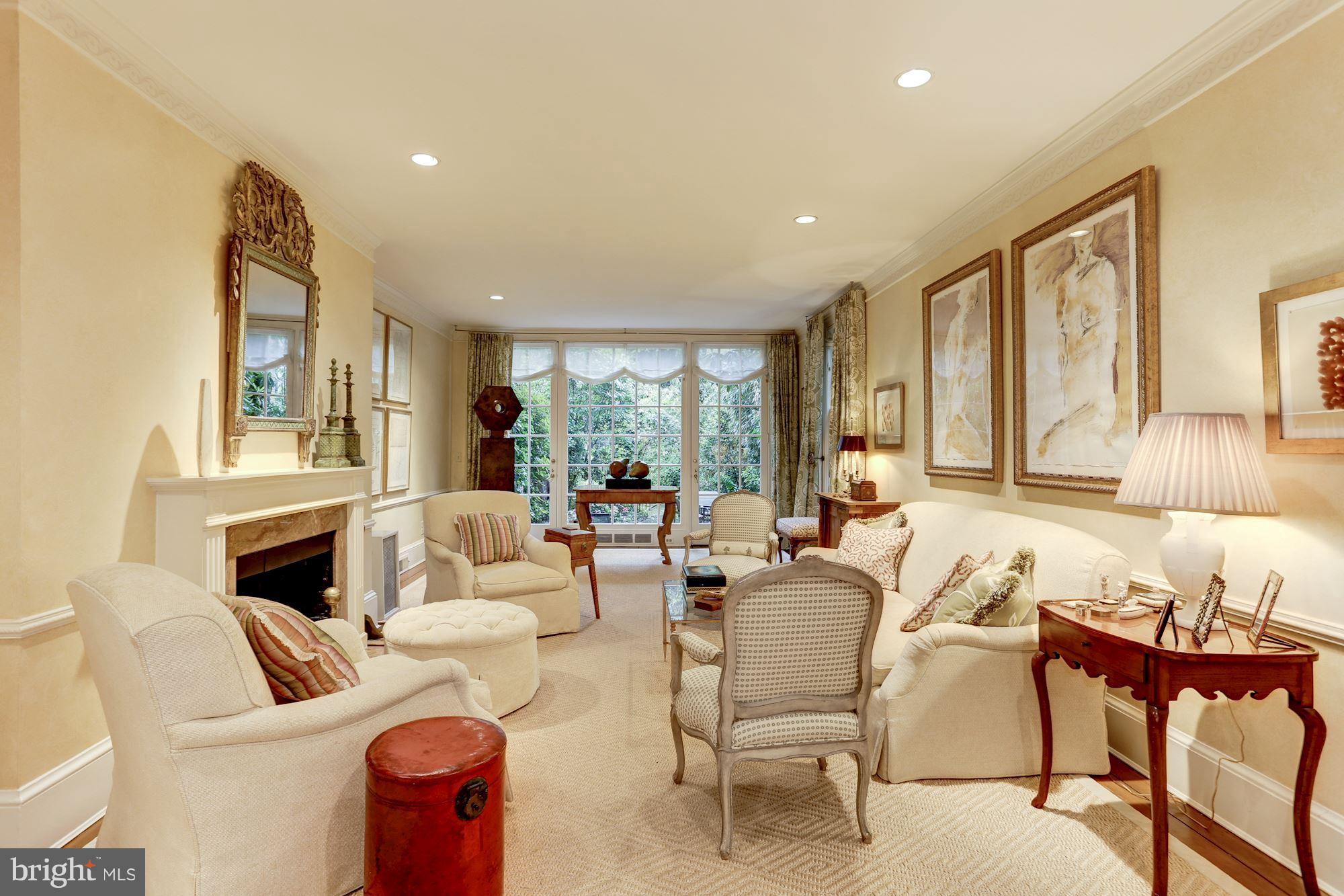 GEORGETOWN - Residential