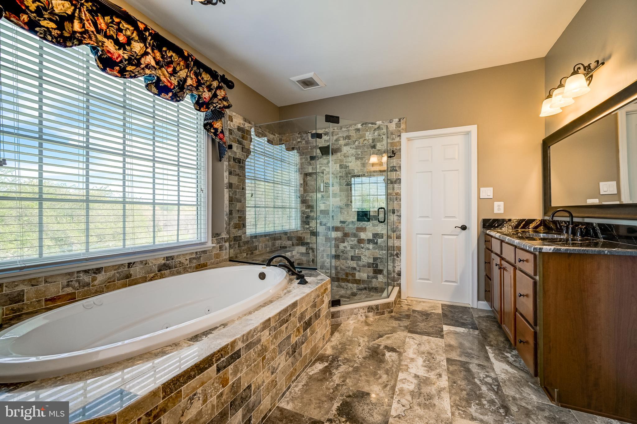 HIGHLAND - Residential