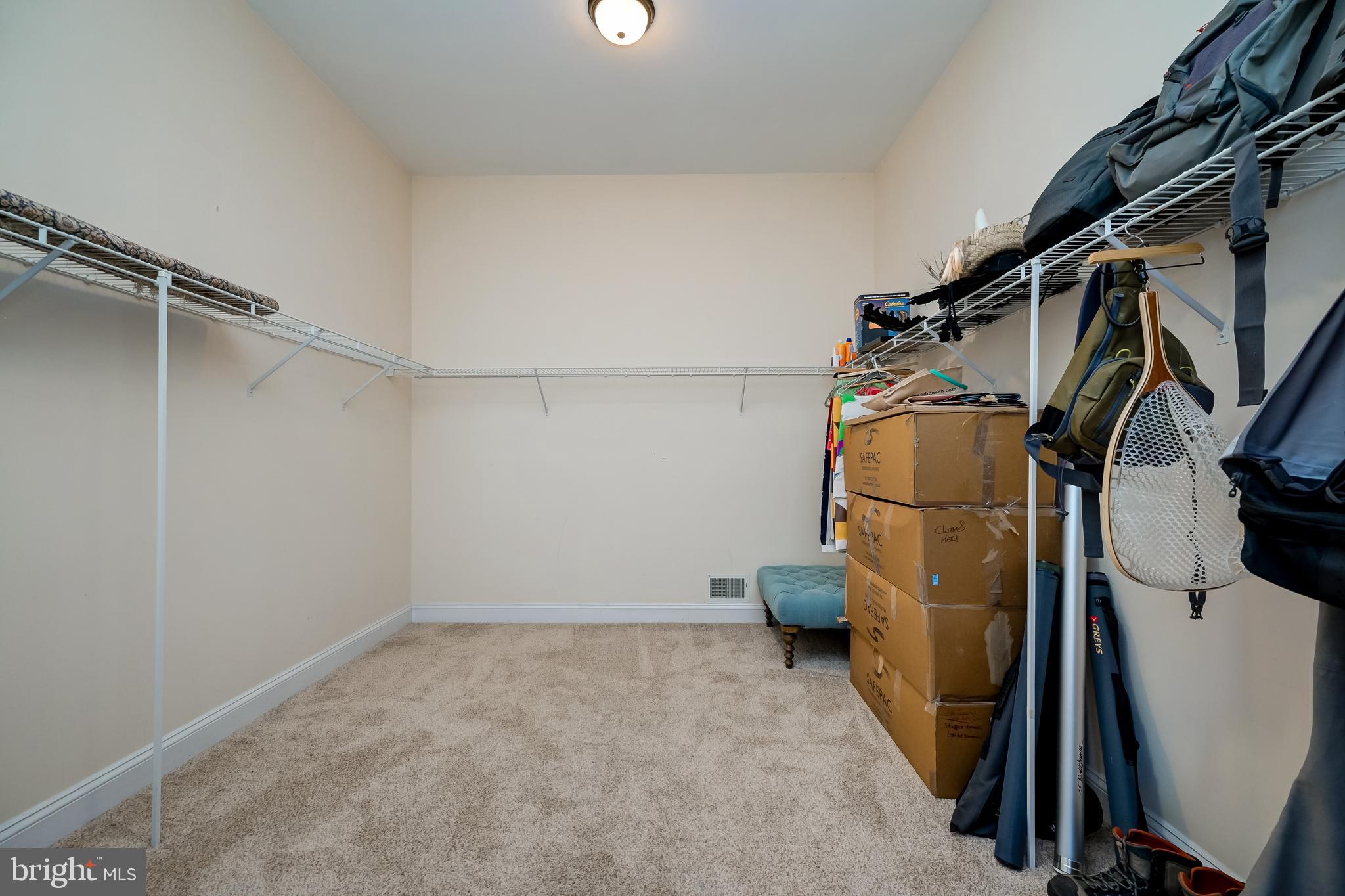 HIGHLAND - Residential