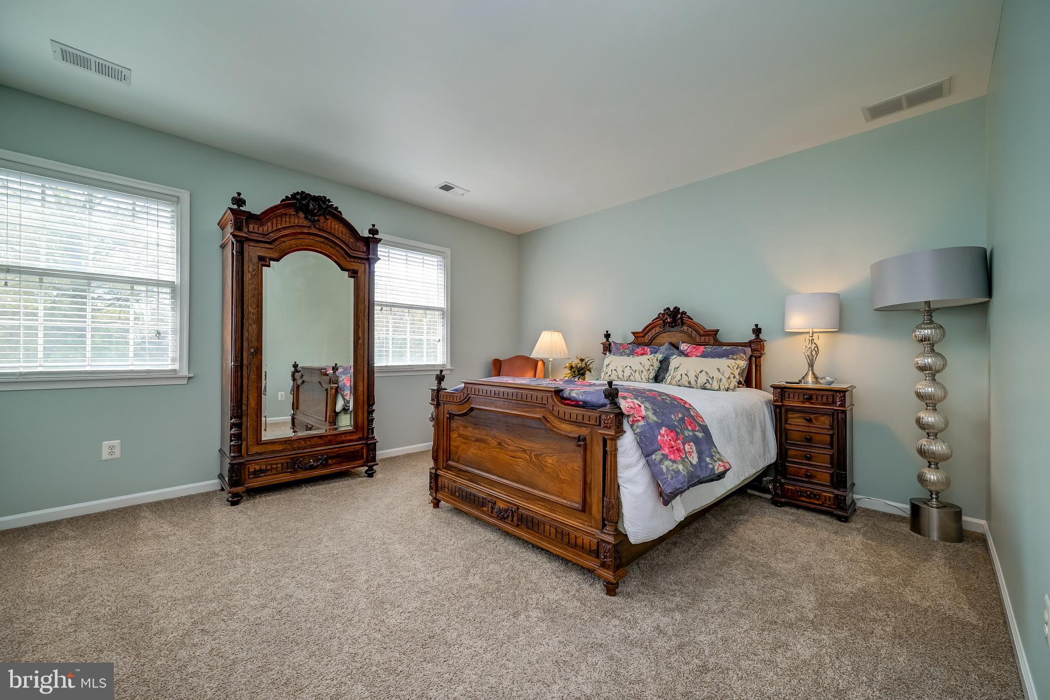 HIGHLAND - Residential