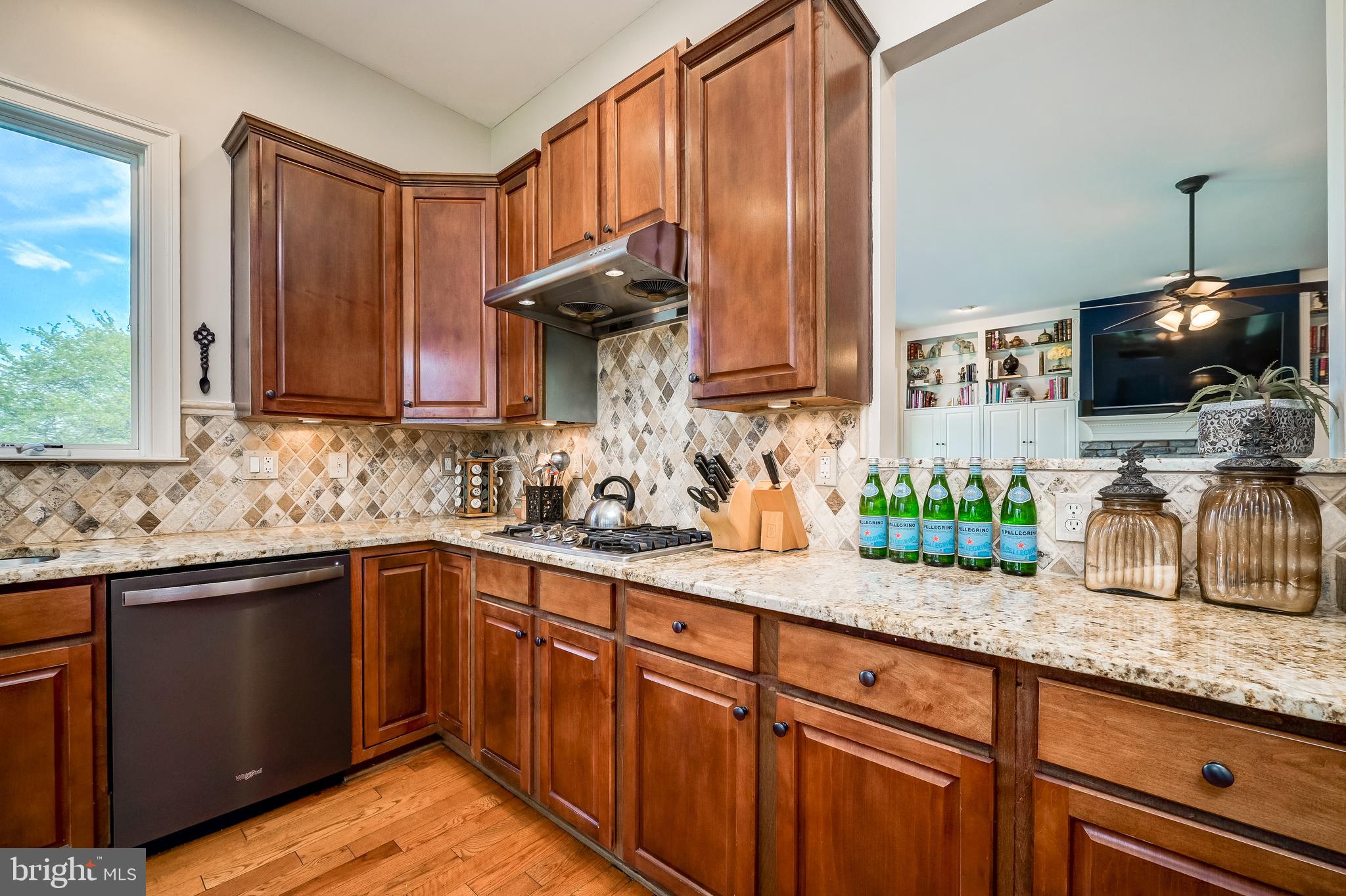 HIGHLAND - Residential