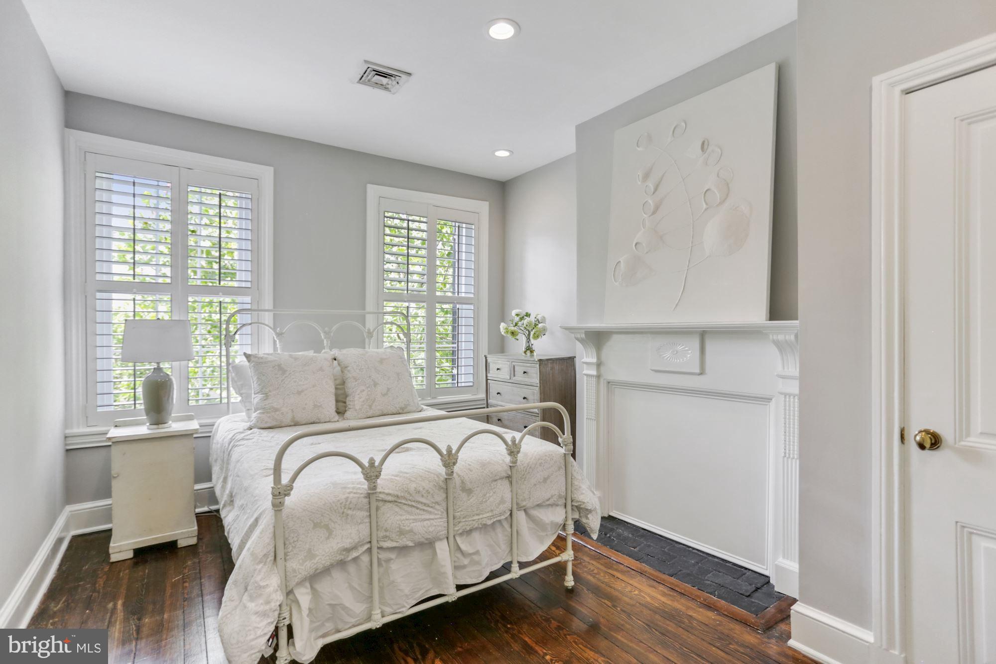 GEORGETOWN - Residential