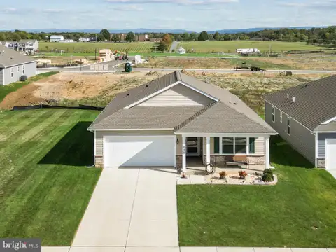 MLS: VAFV2042642