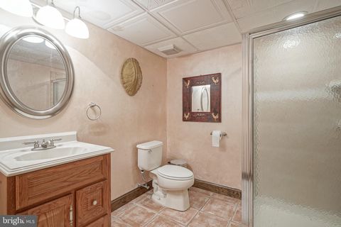 listing image 50