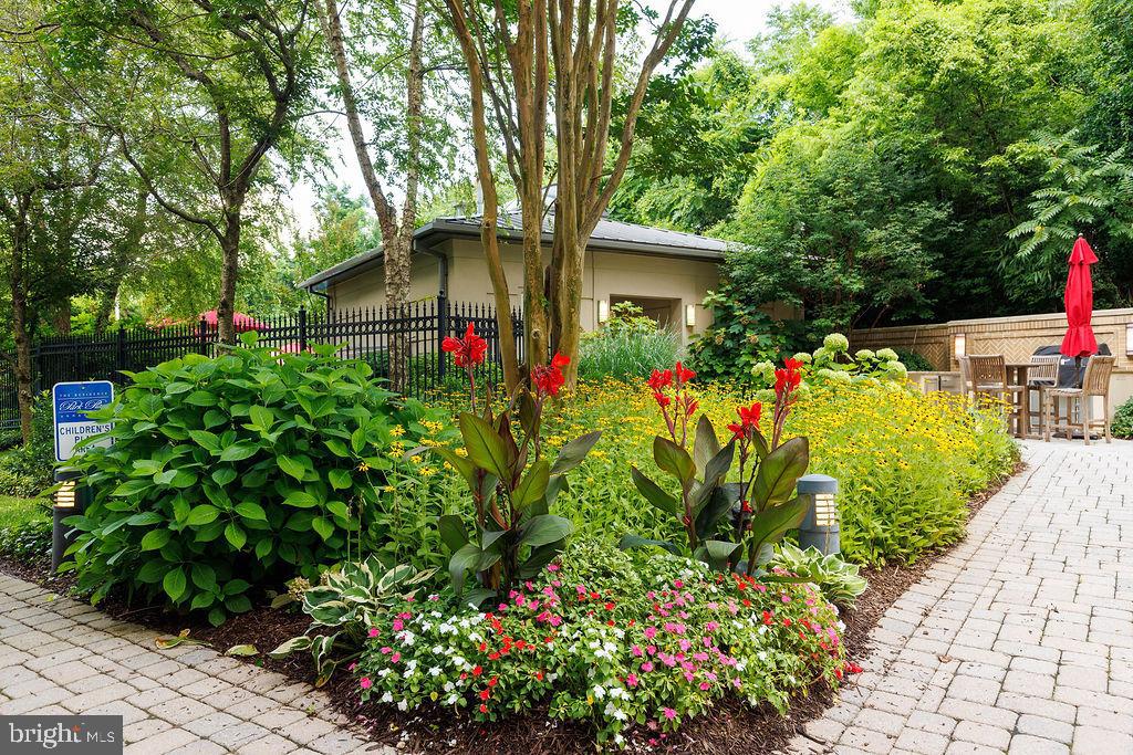 PARK PLACE - Residential