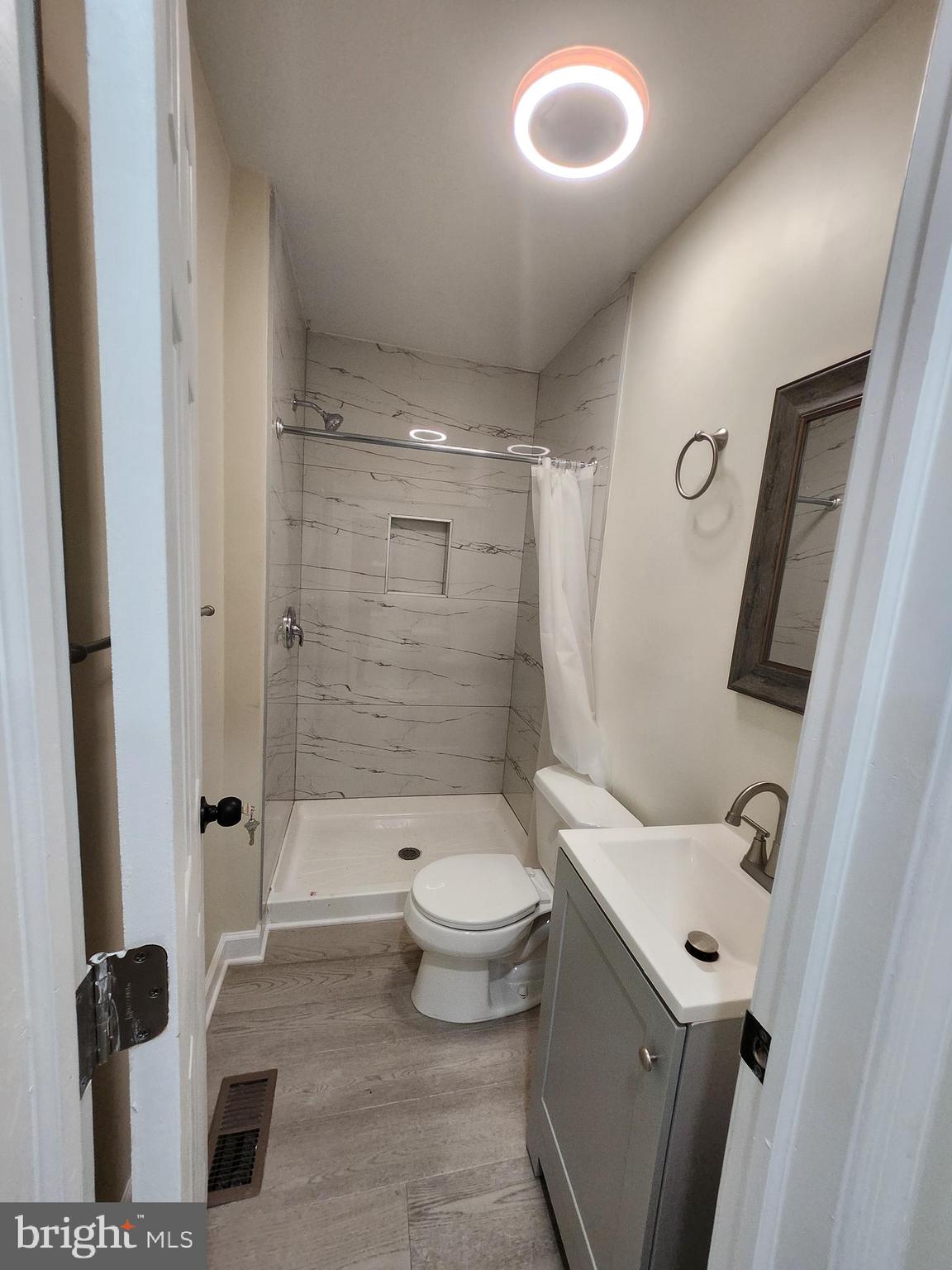 BALTIMORE EAST - SOUTH CLIFTON PARK HIST. DISTRICT - Residential Lease