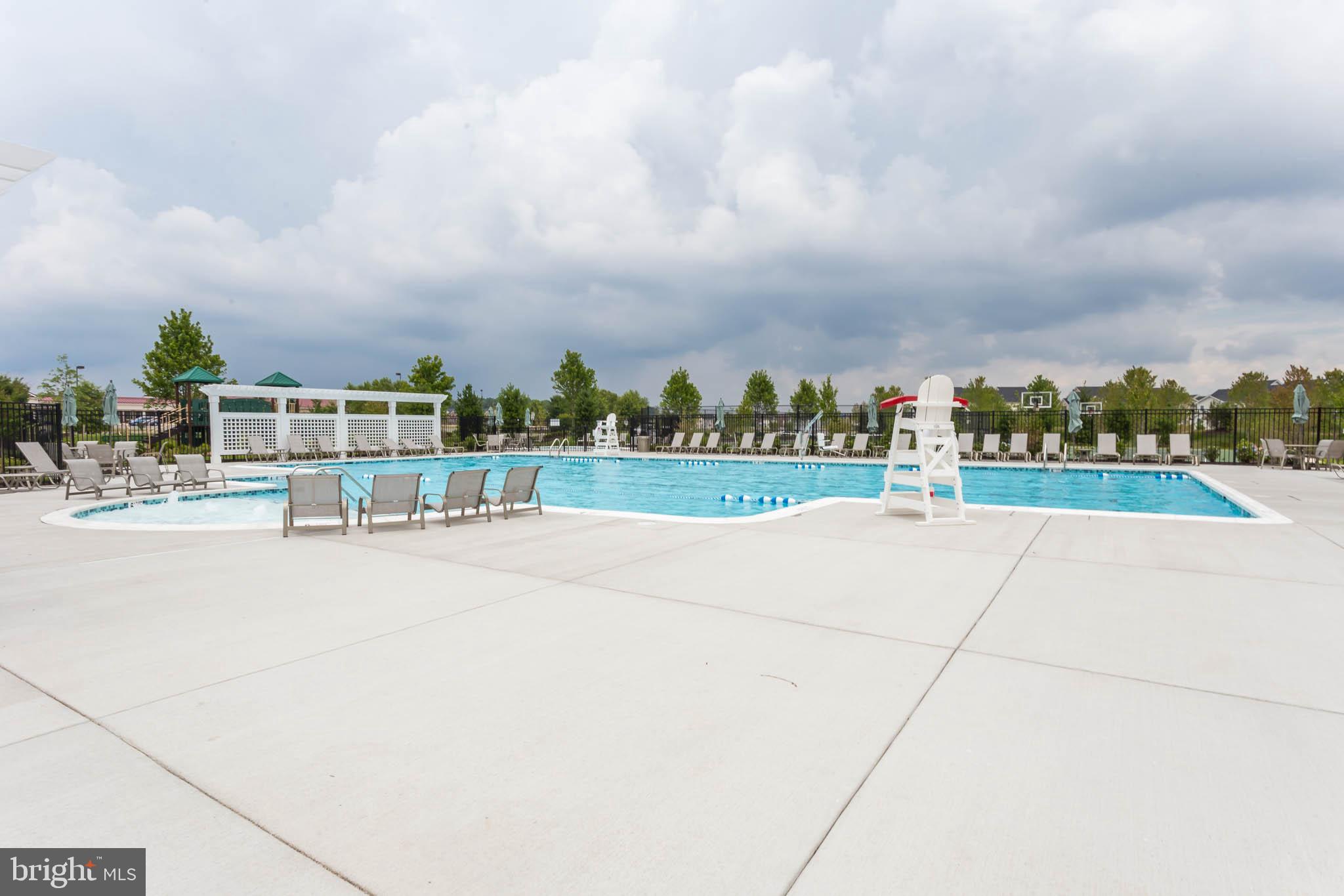 LOUDOUN VALLEY BUCKINGHAM - Residential