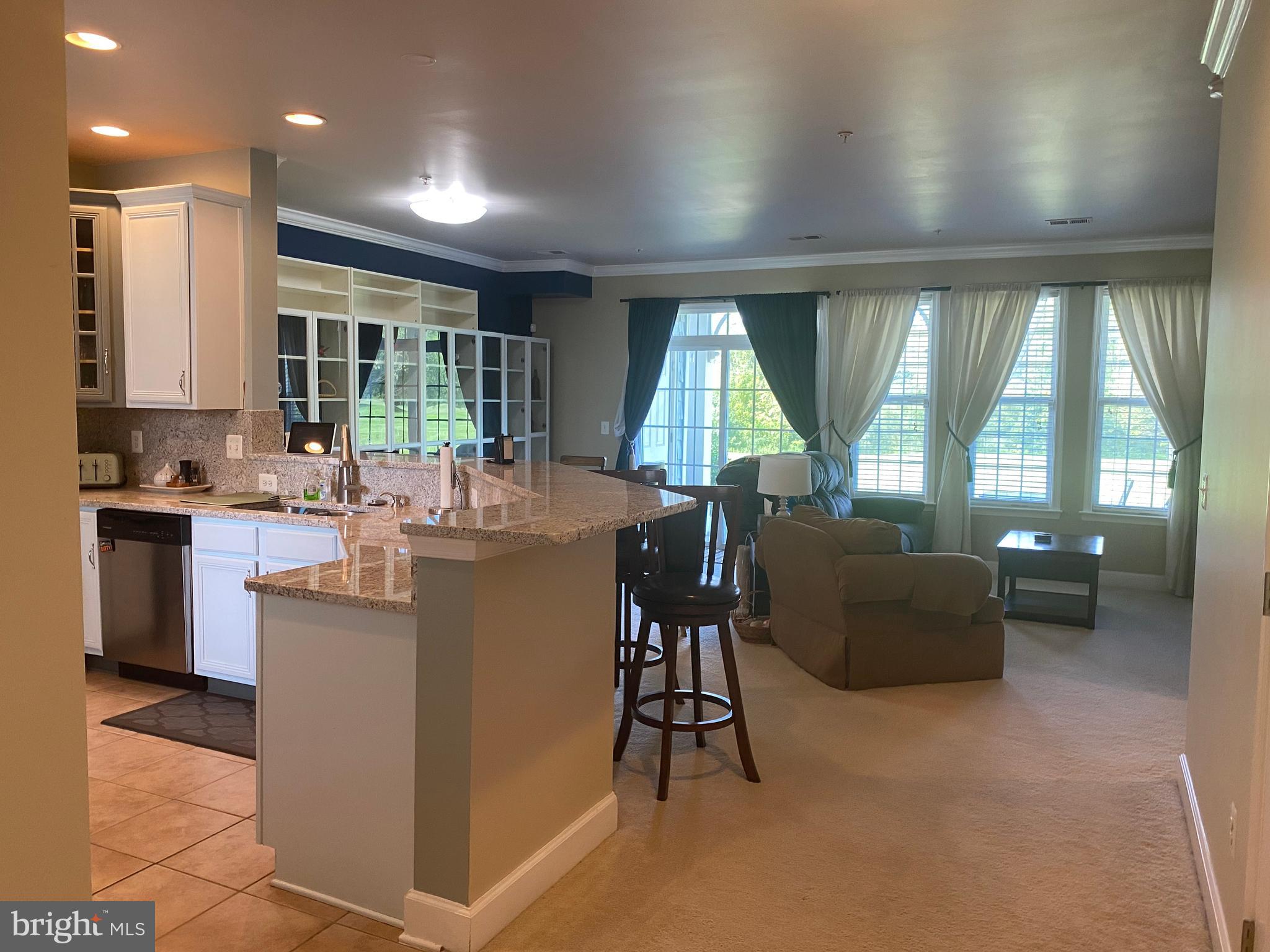 BELMONT BAY - Residential