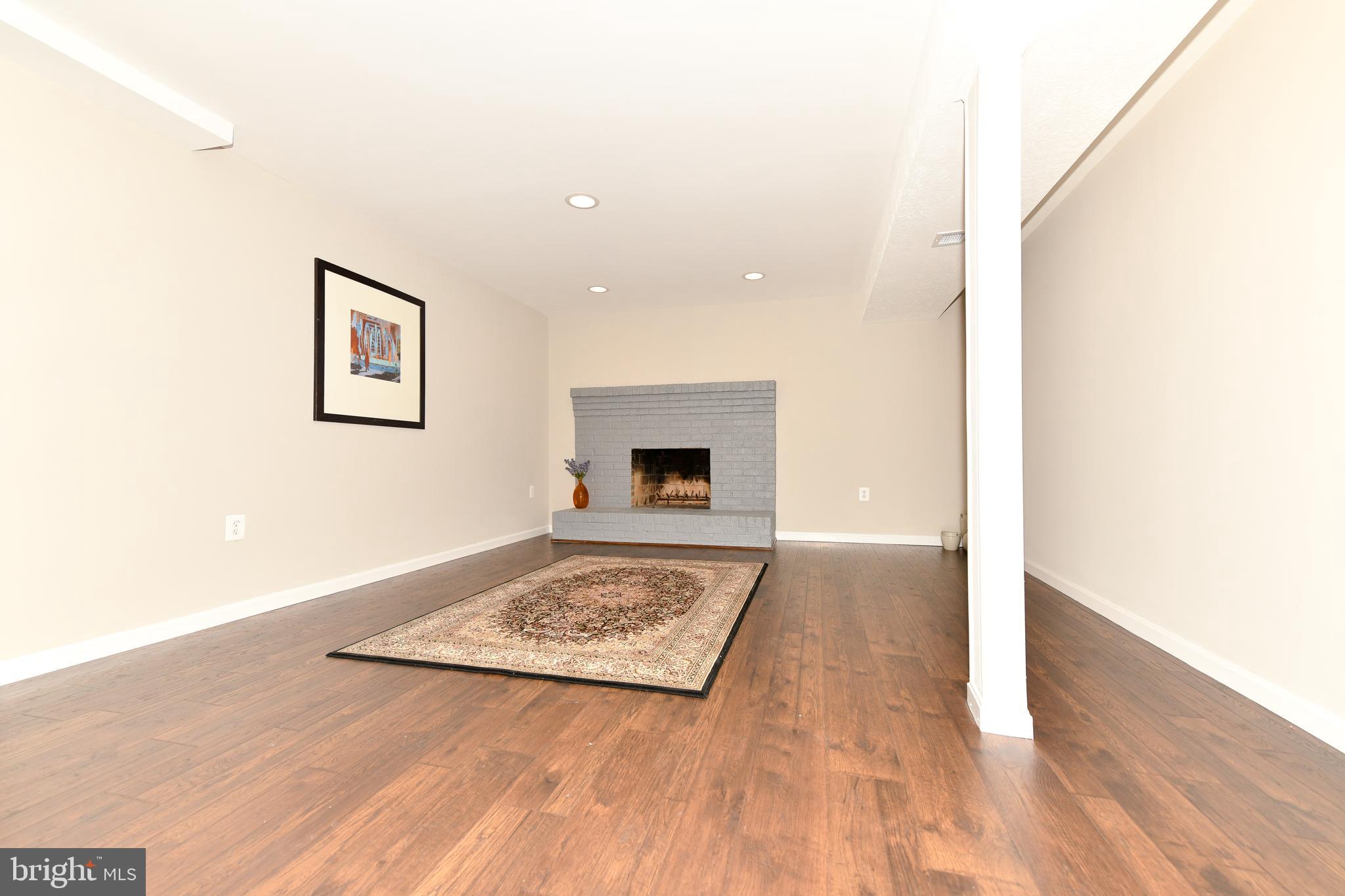 NORTH BARNABY - Residential