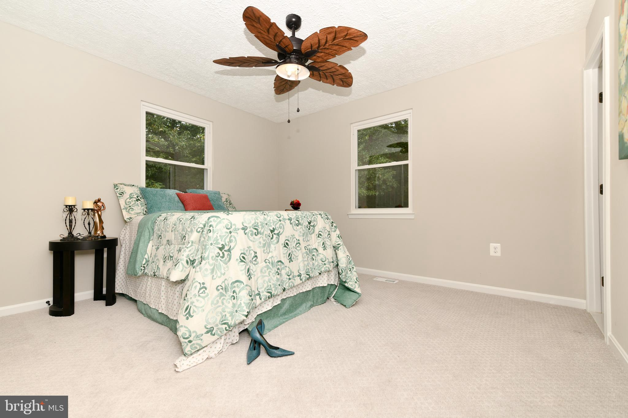 NORTH BARNABY - Residential