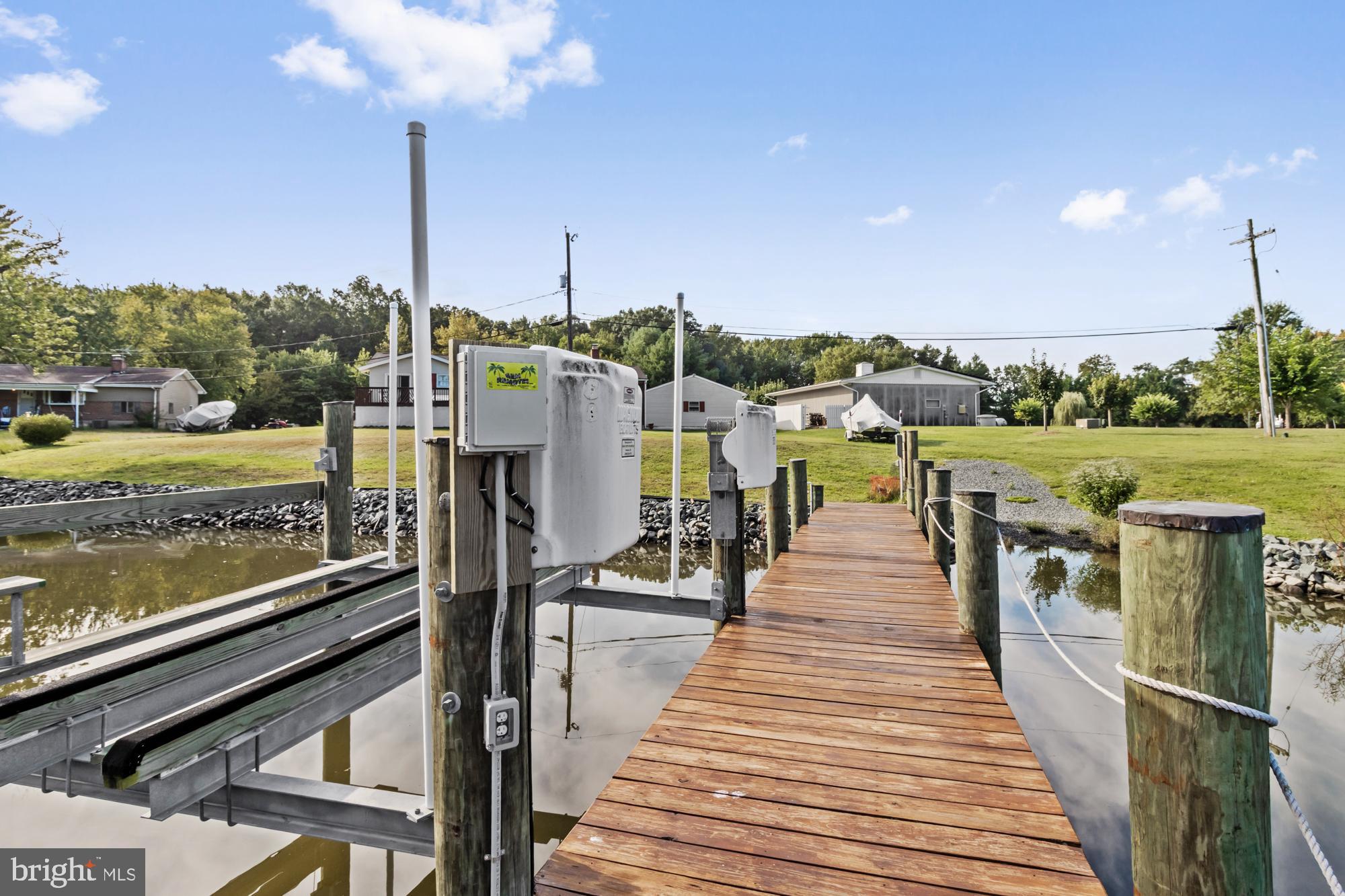 BOWLEYS QUARTERS - Residential Lease