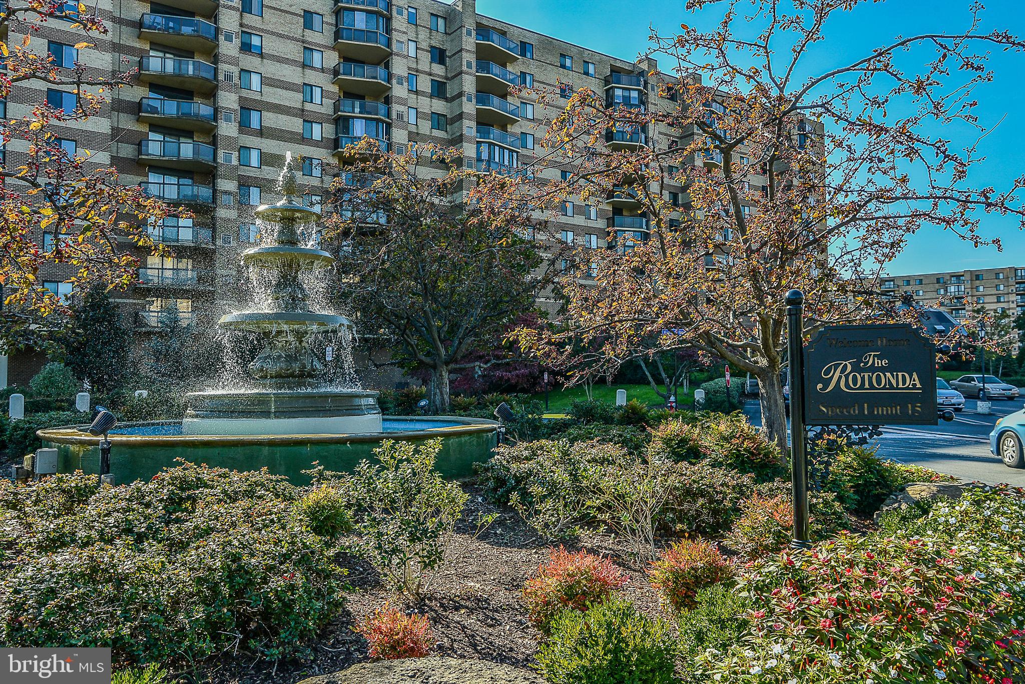 ROTONDA - Residential