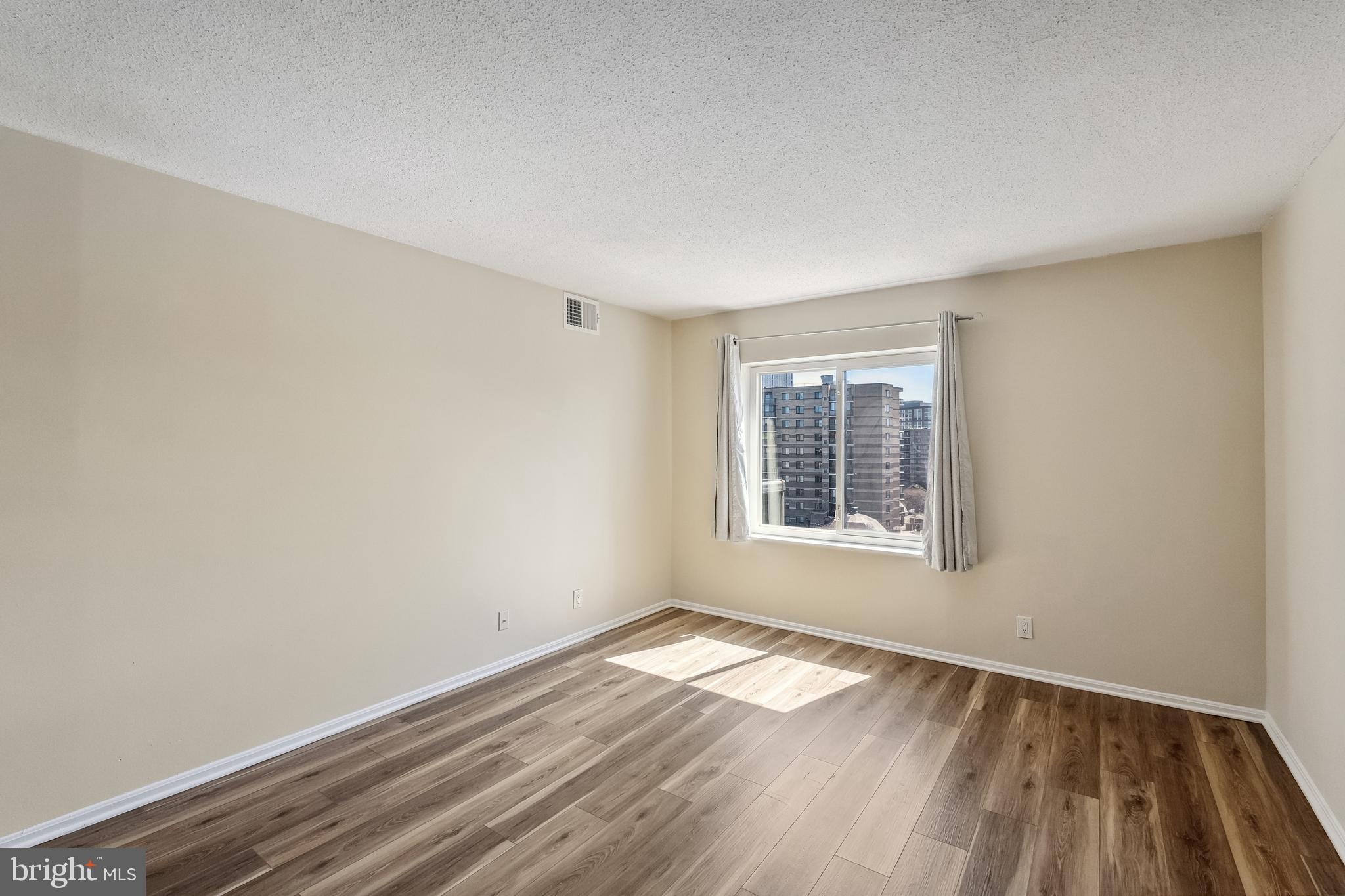 ROTONDA - Residential