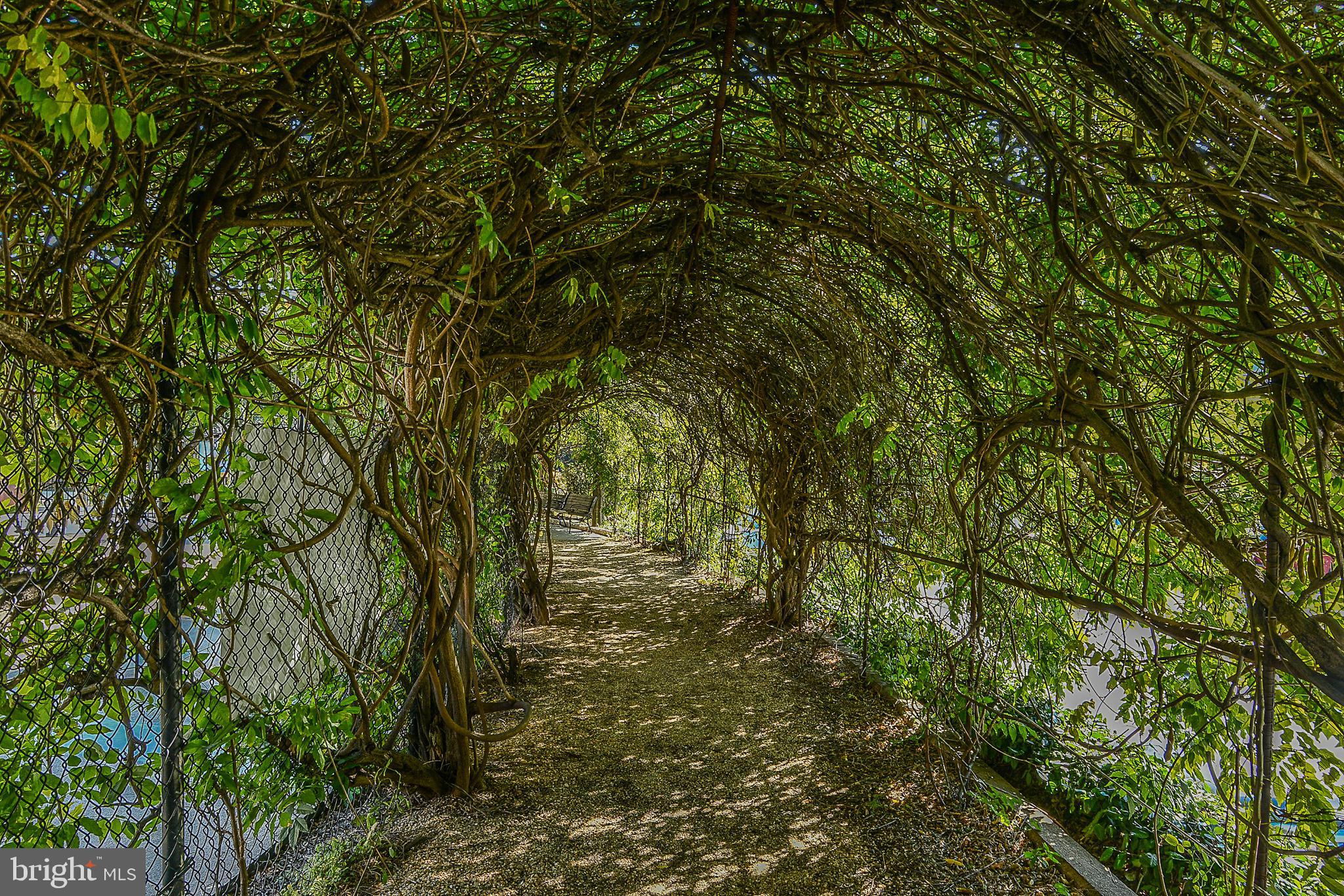 ROTONDA - Residential