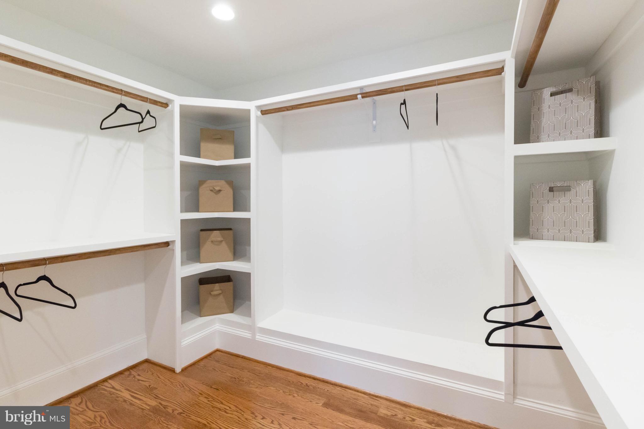 MOUNT IDA - Residential