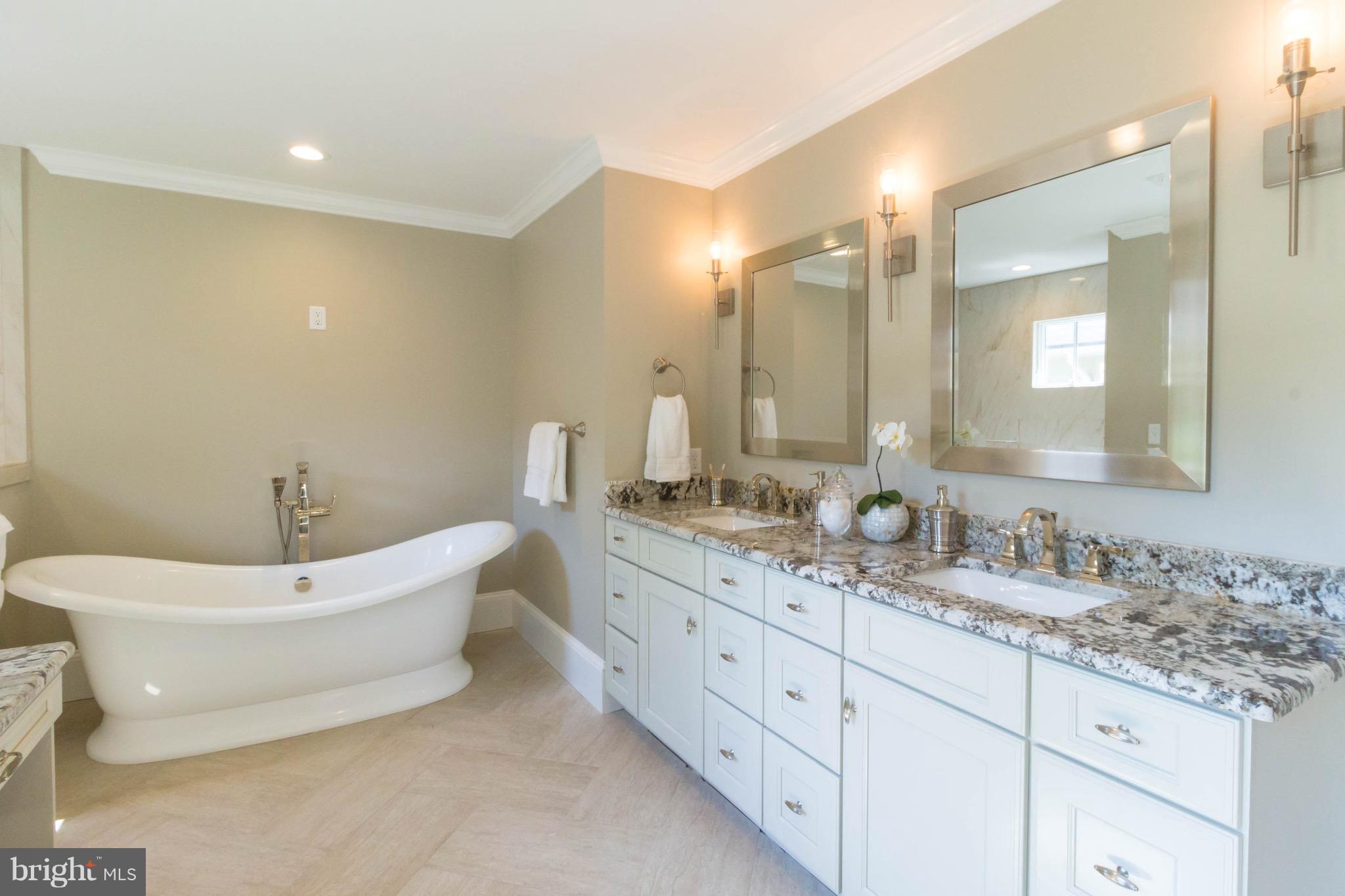 MOUNT IDA - Residential