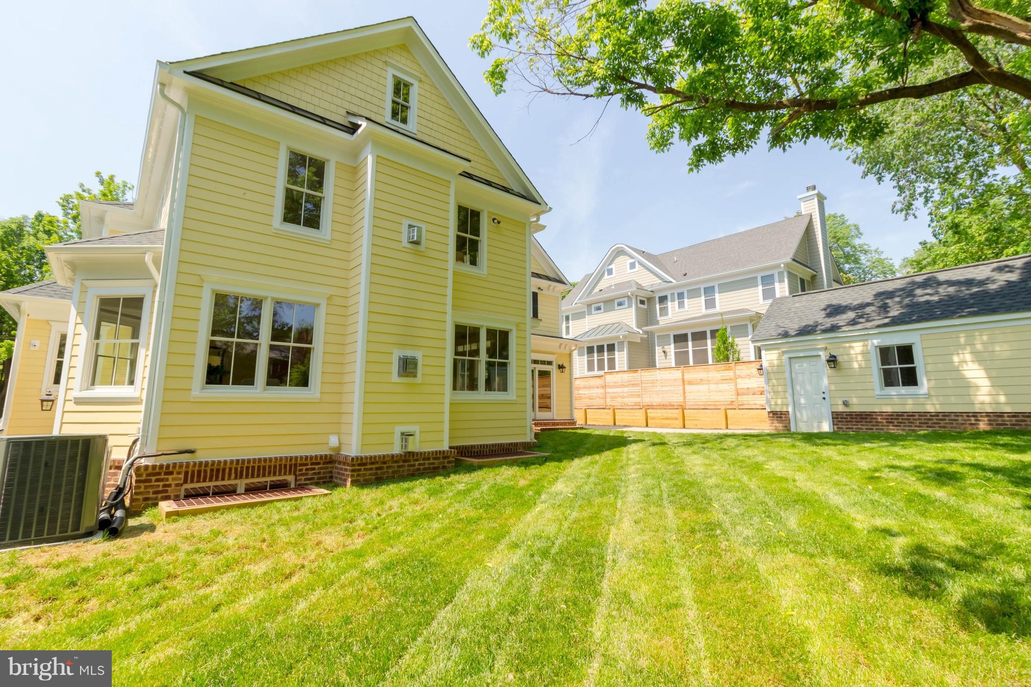 MOUNT IDA - Residential