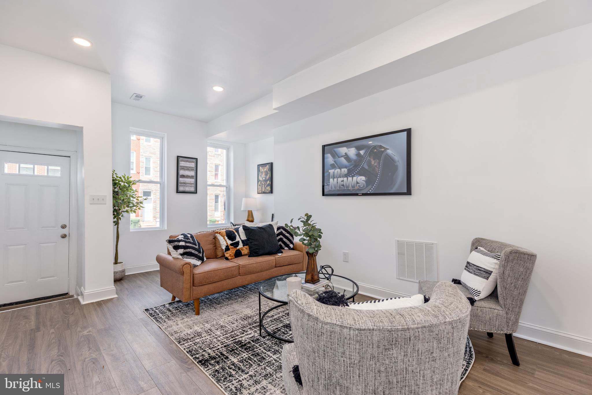 535 ROBERT STREET
