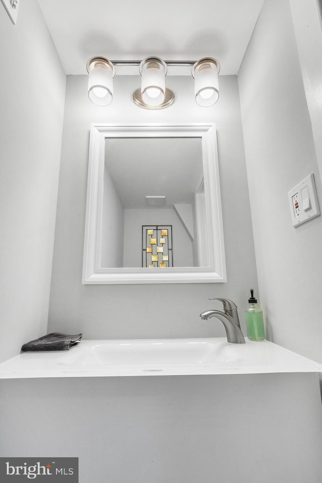 POINT BREEZE - Residential