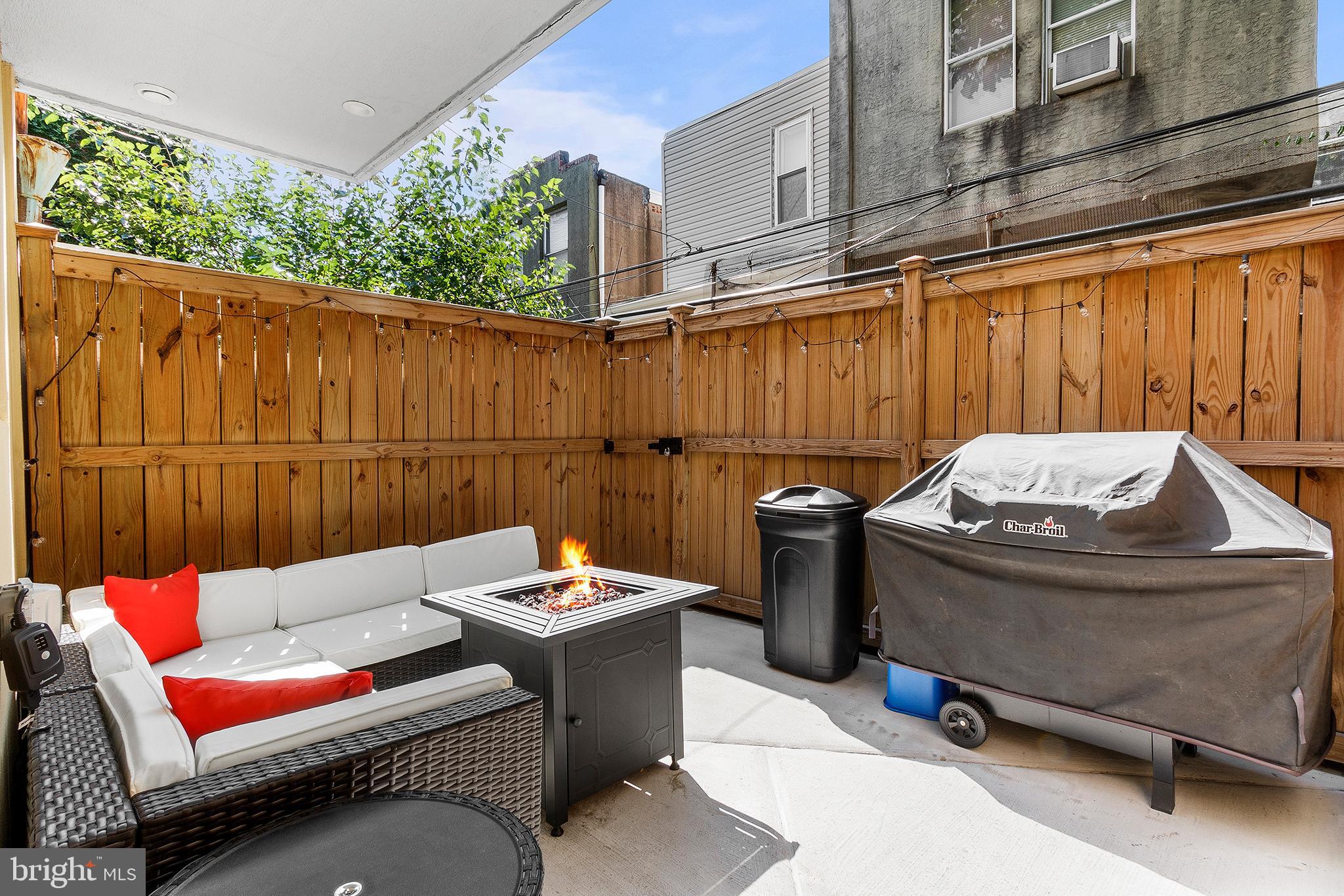 POINT BREEZE - Residential