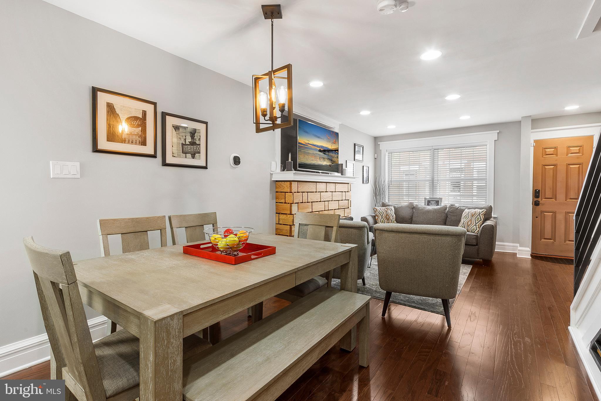 POINT BREEZE - Residential