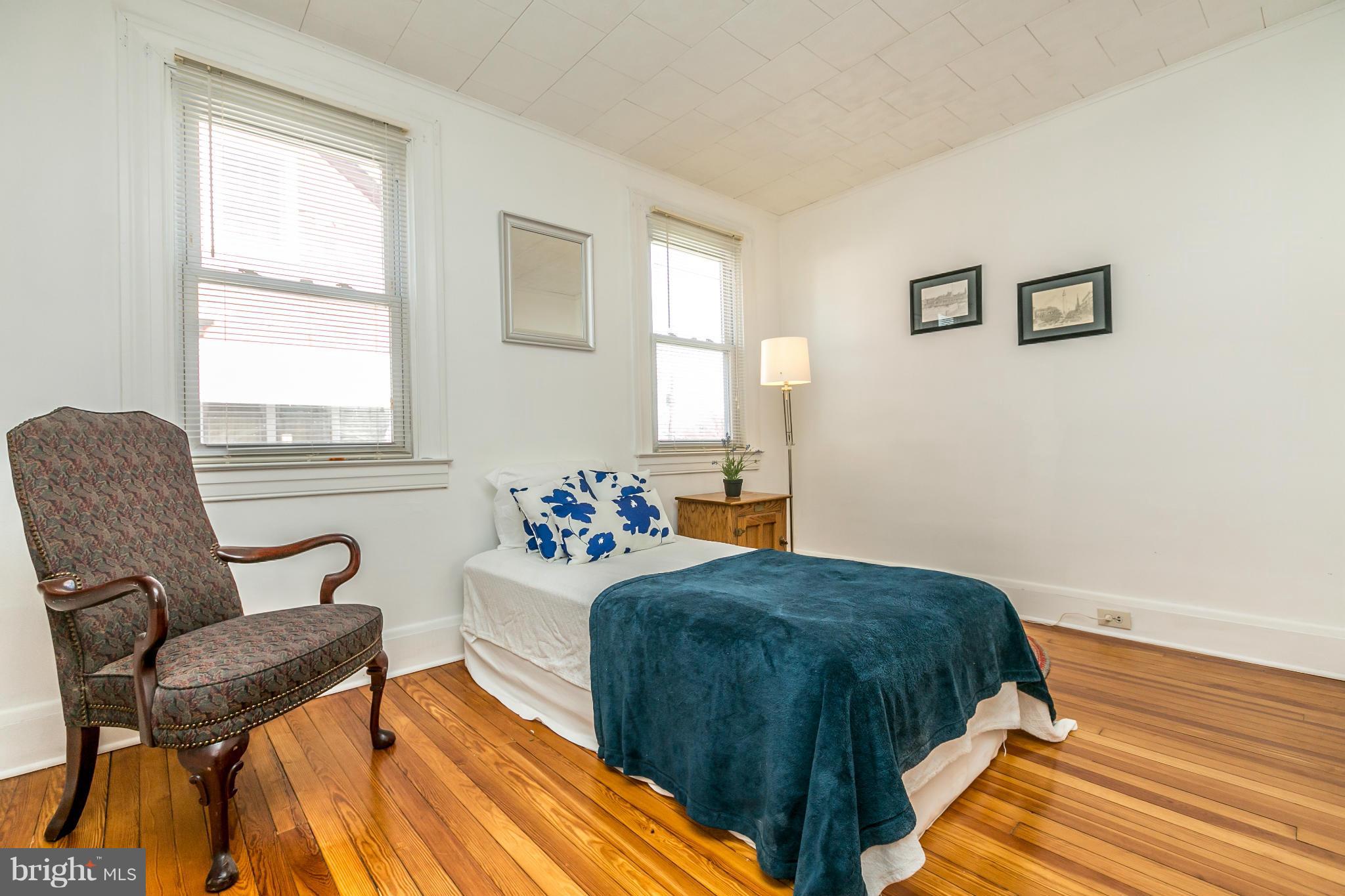 OVERLEA - Residential