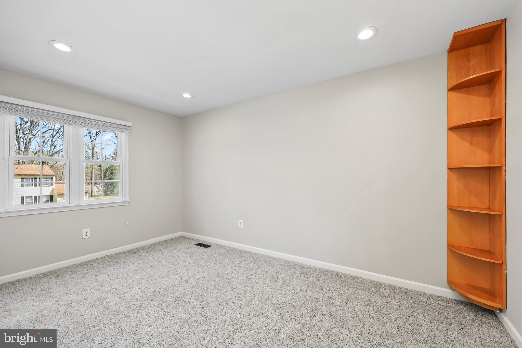 CINNAMON CREEK - Residential