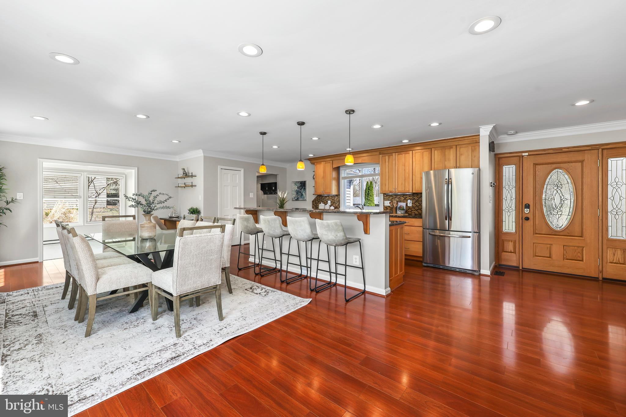 CINNAMON CREEK - Residential