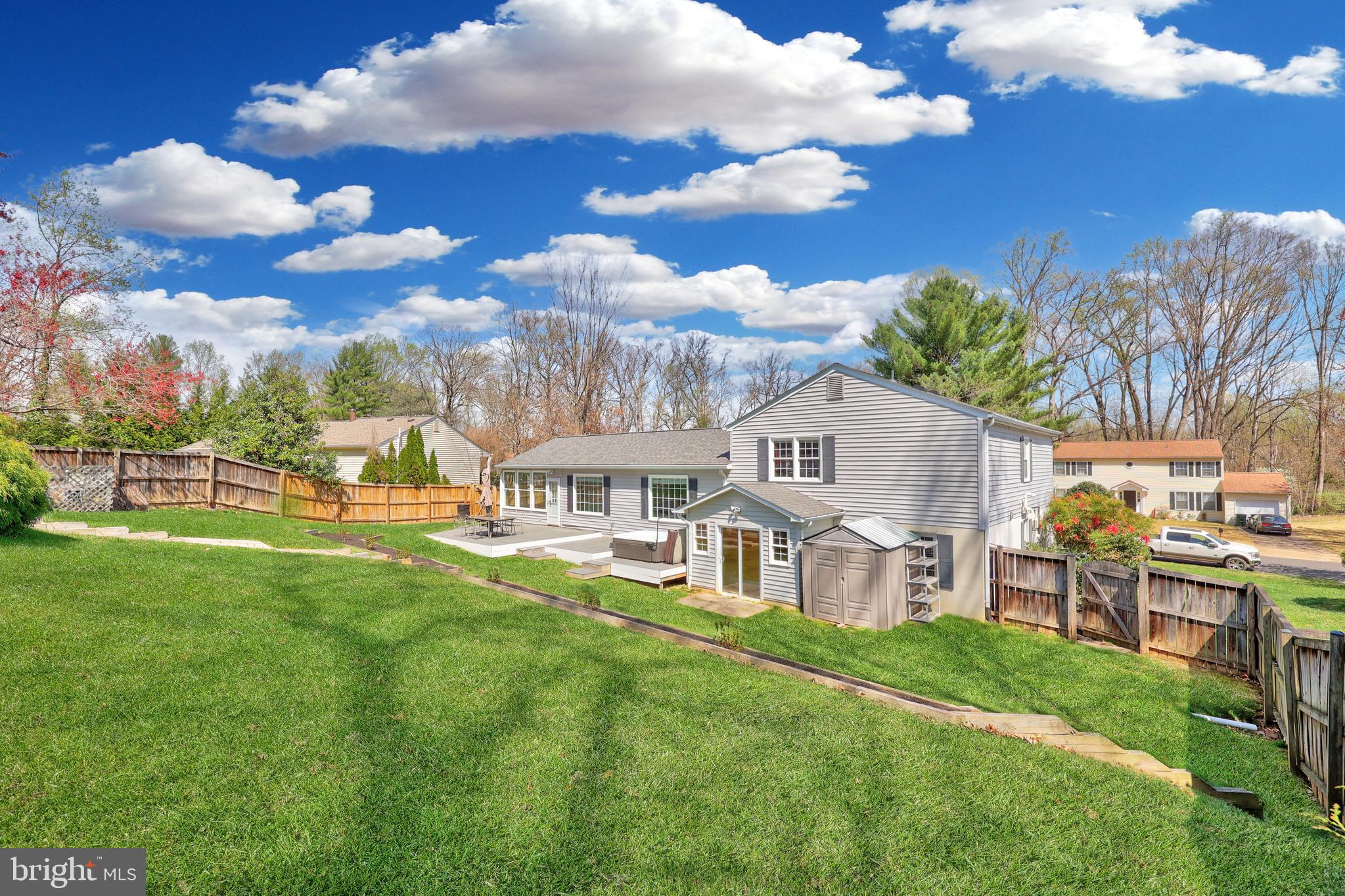 CINNAMON CREEK - Residential