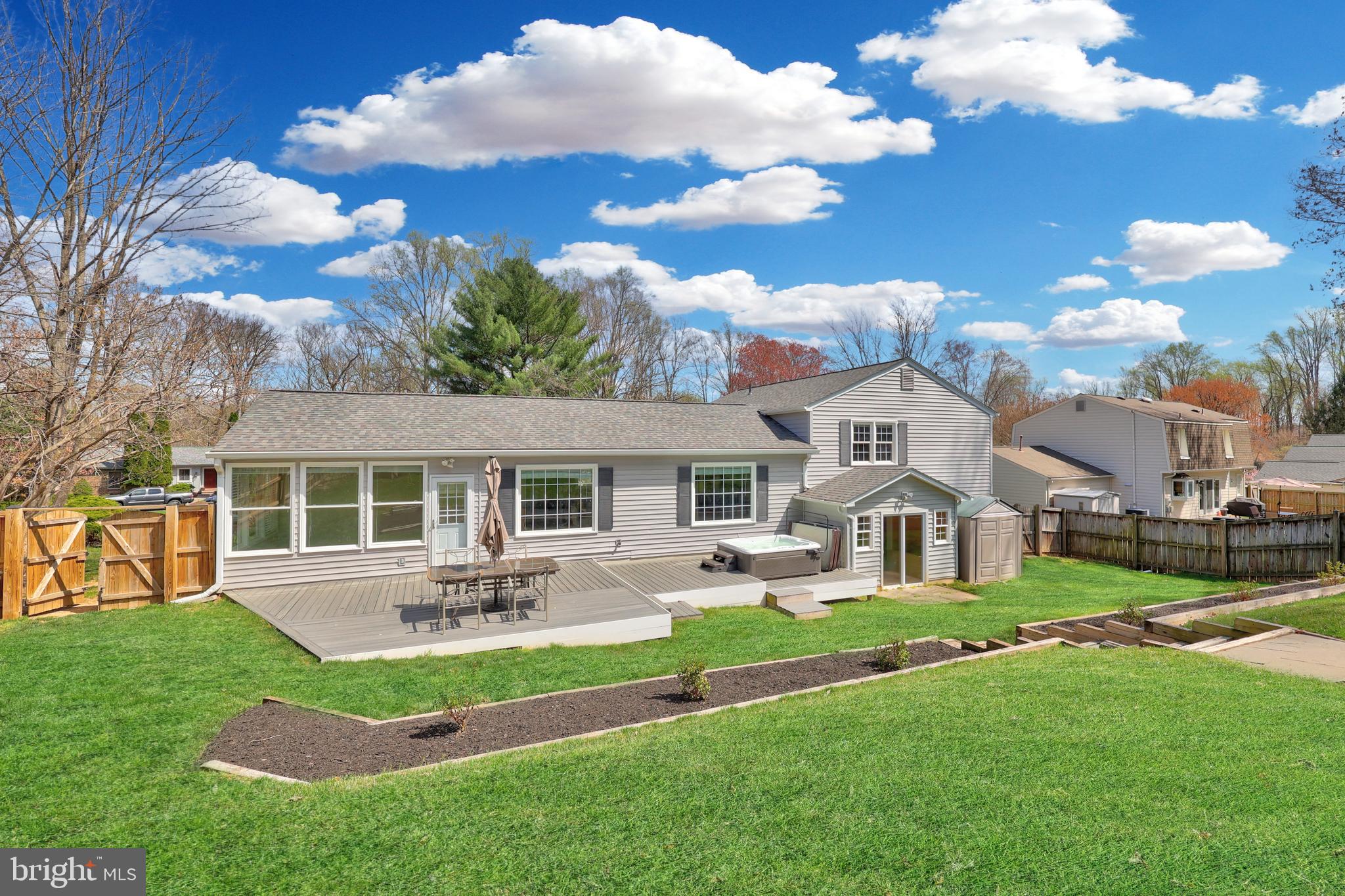 CINNAMON CREEK - Residential