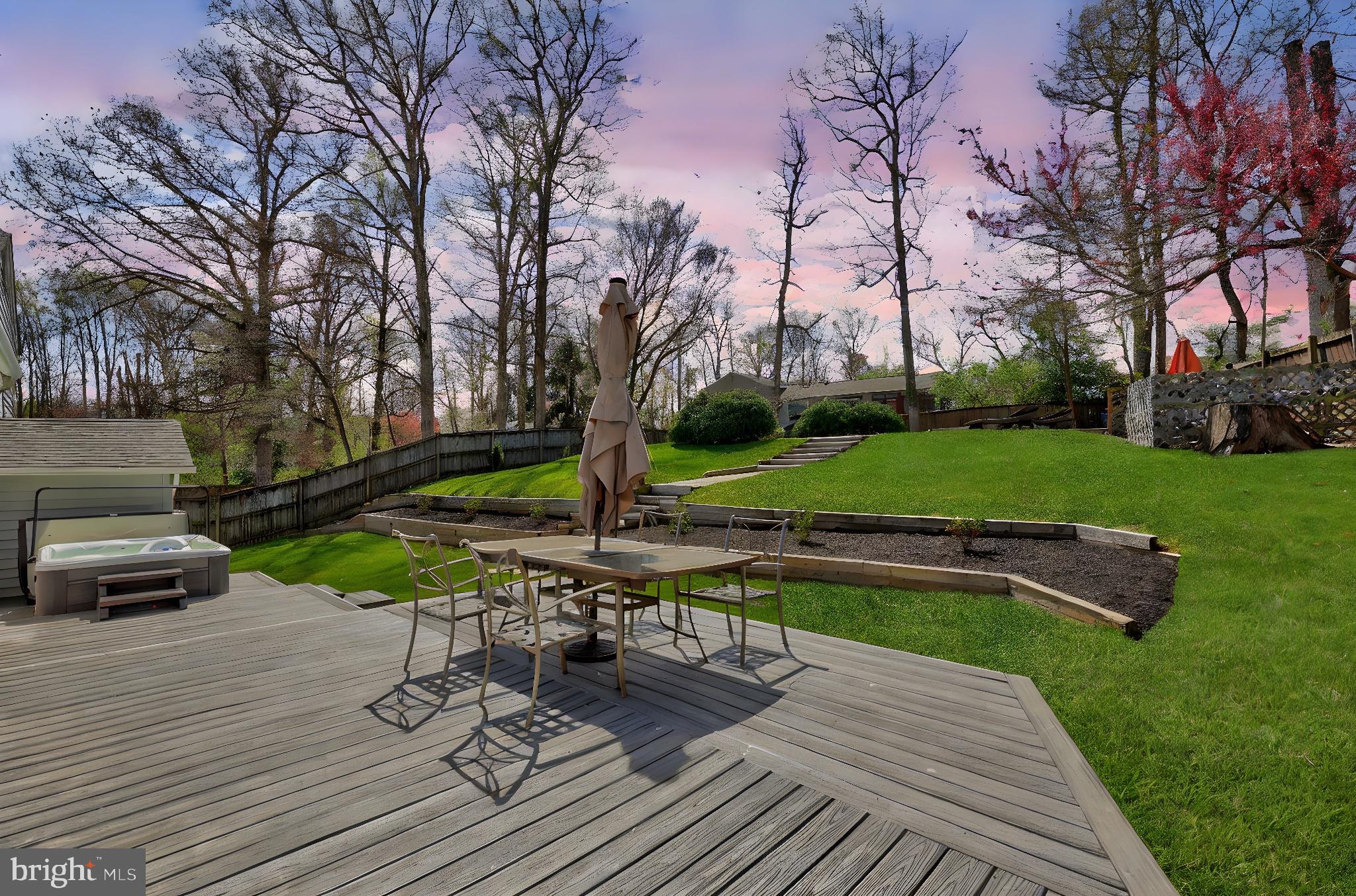 CINNAMON CREEK - Residential