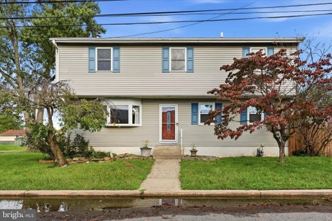 Homes For Sale - 200 Price Avenue<br/> Delaware County, HOLMES, PA 19043