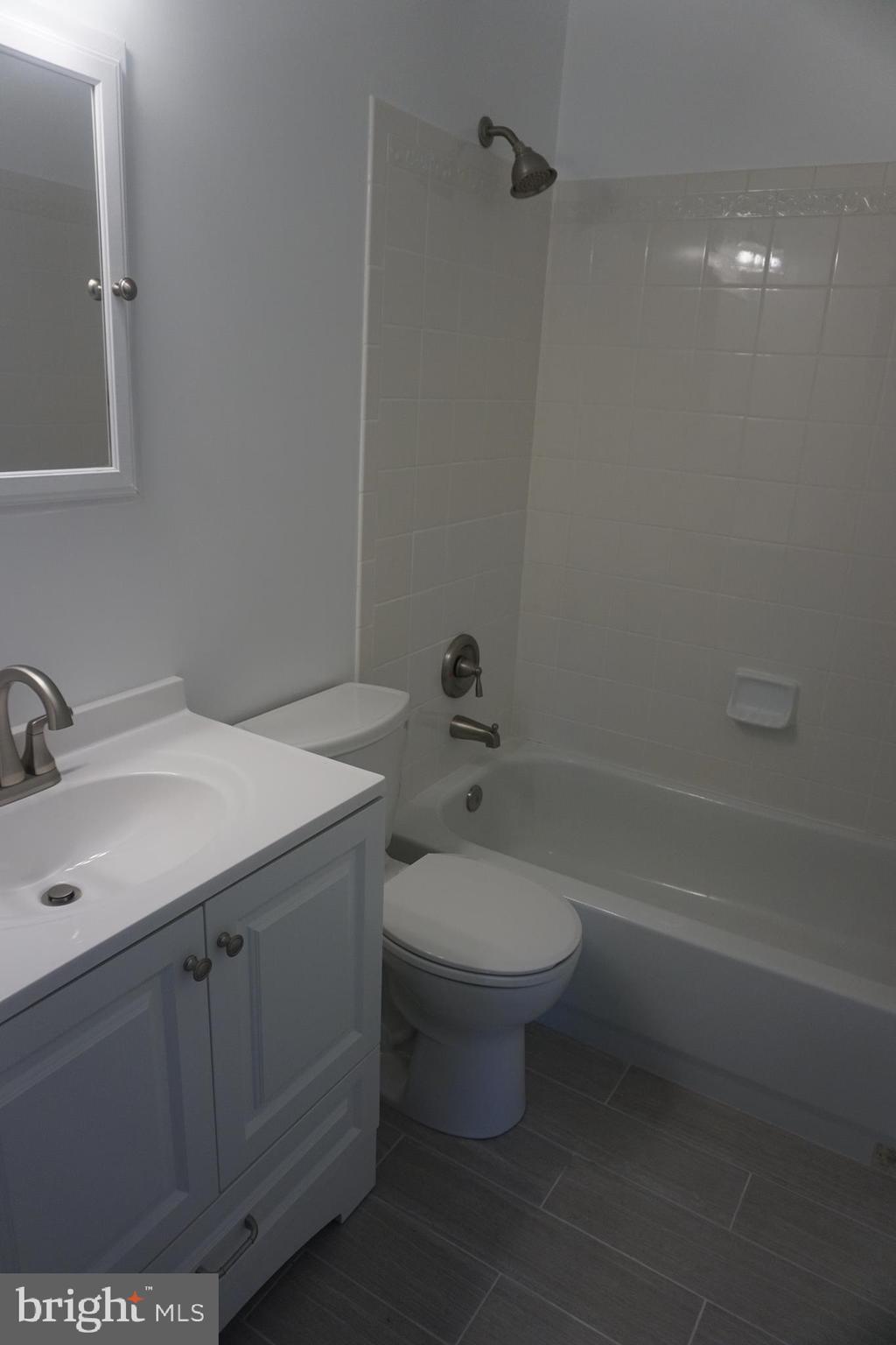 GLENCHESTER - Residential