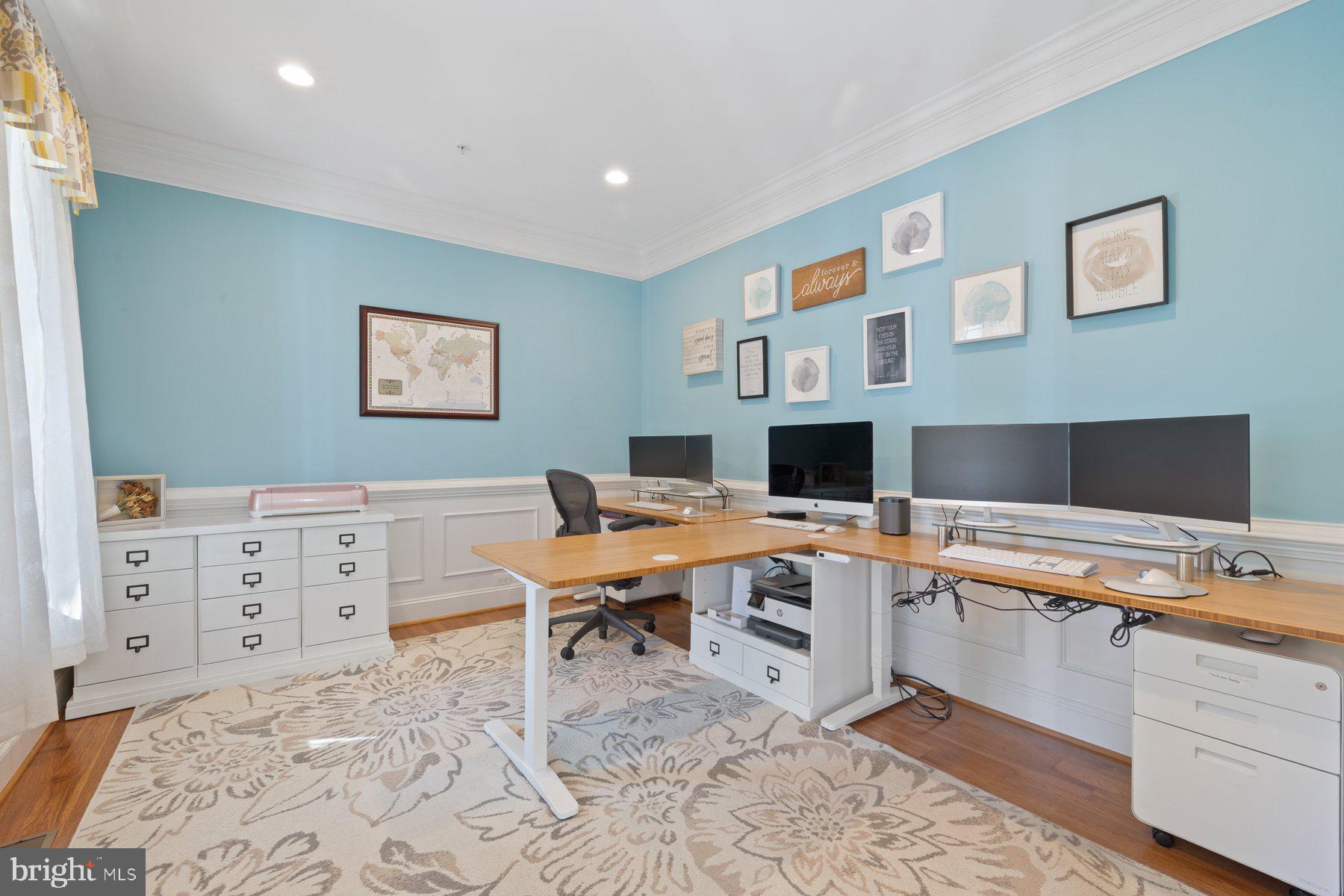 PARKLANDS AT WATKINS MILL - Residential