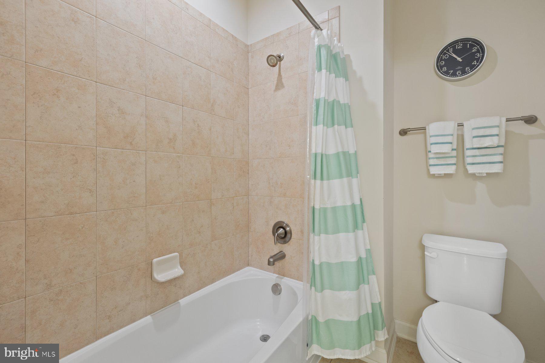 PARKLANDS AT WATKINS MILL - Residential