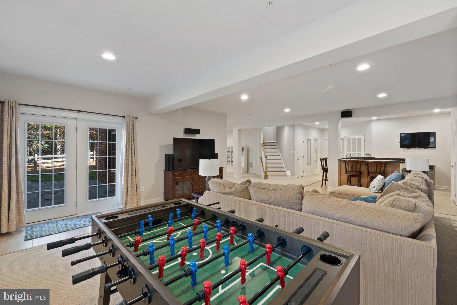 PARKLANDS AT WATKINS MILL - Residential