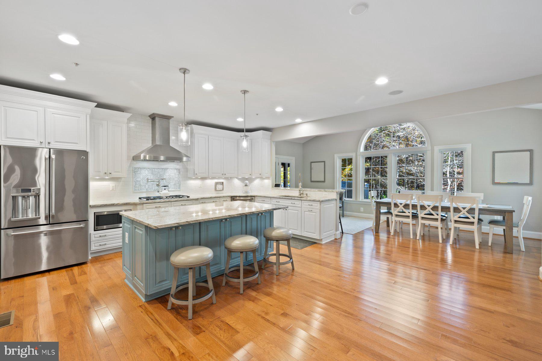 PARKLANDS AT WATKINS MILL - Residential