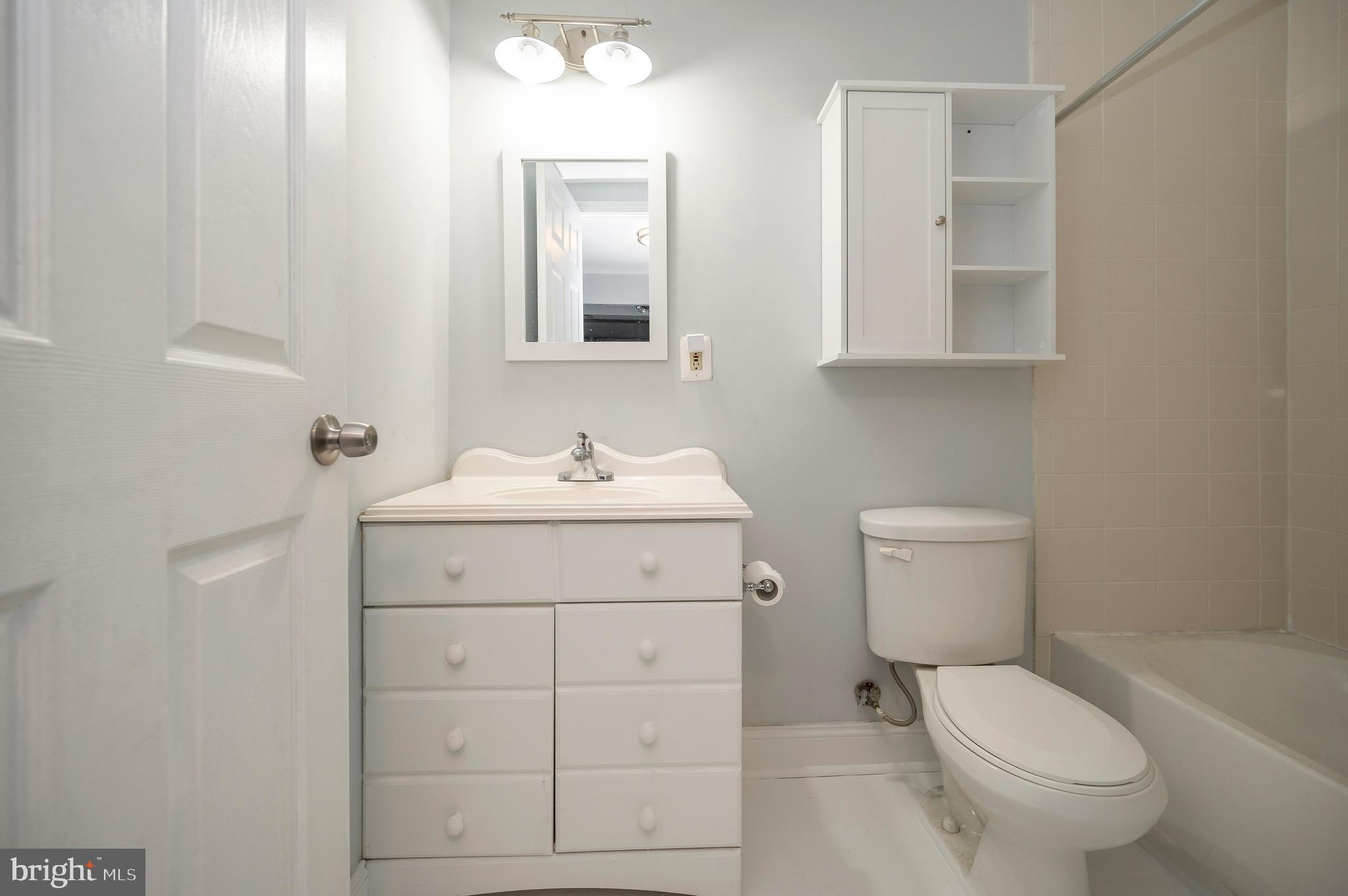 POINT OF WOODS - Residential