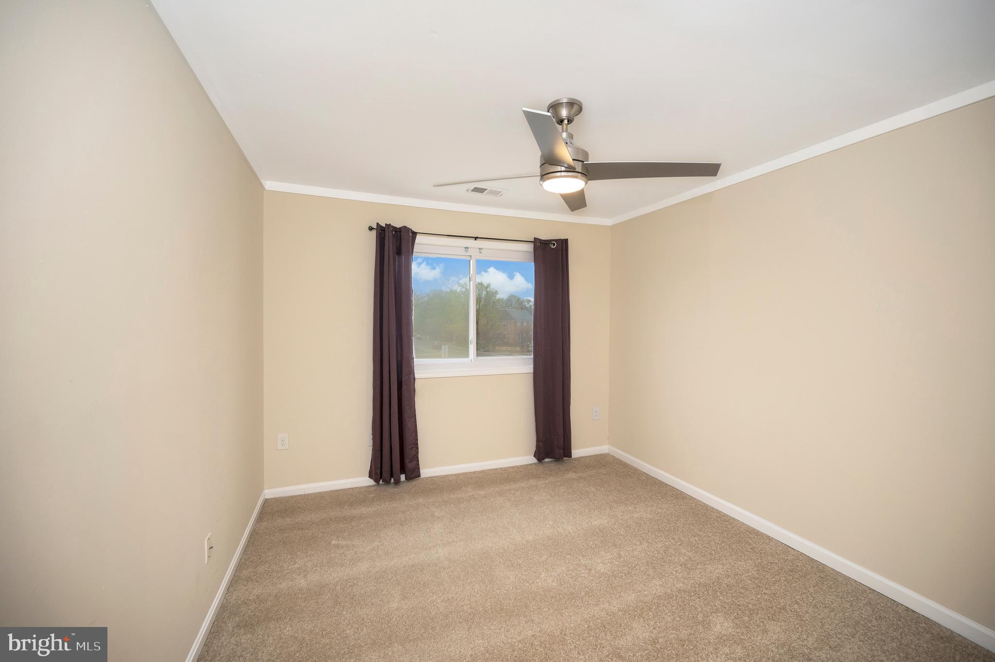 POINT OF WOODS - Residential