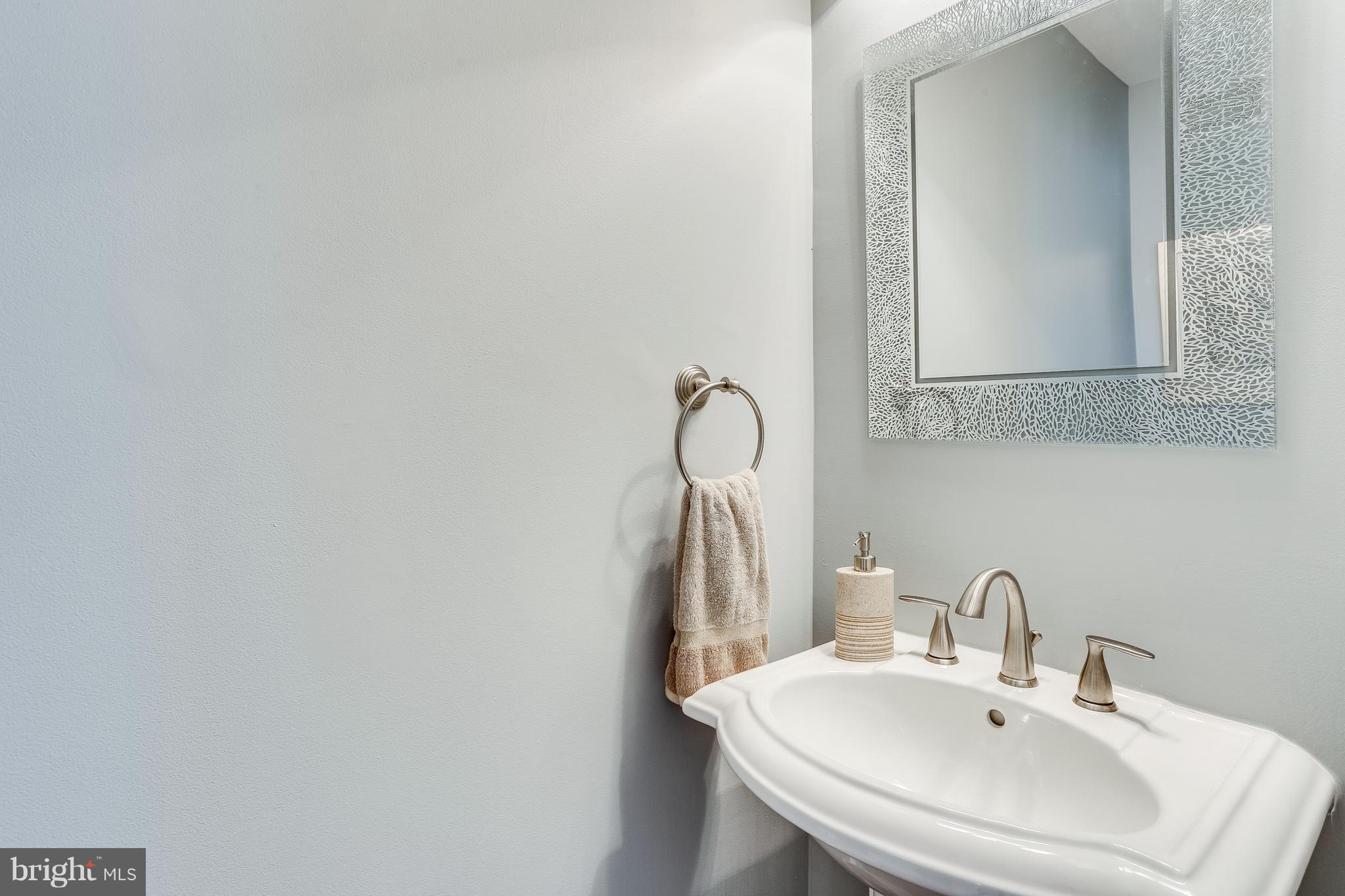 HAMMONDS OVERLOOK - Residential