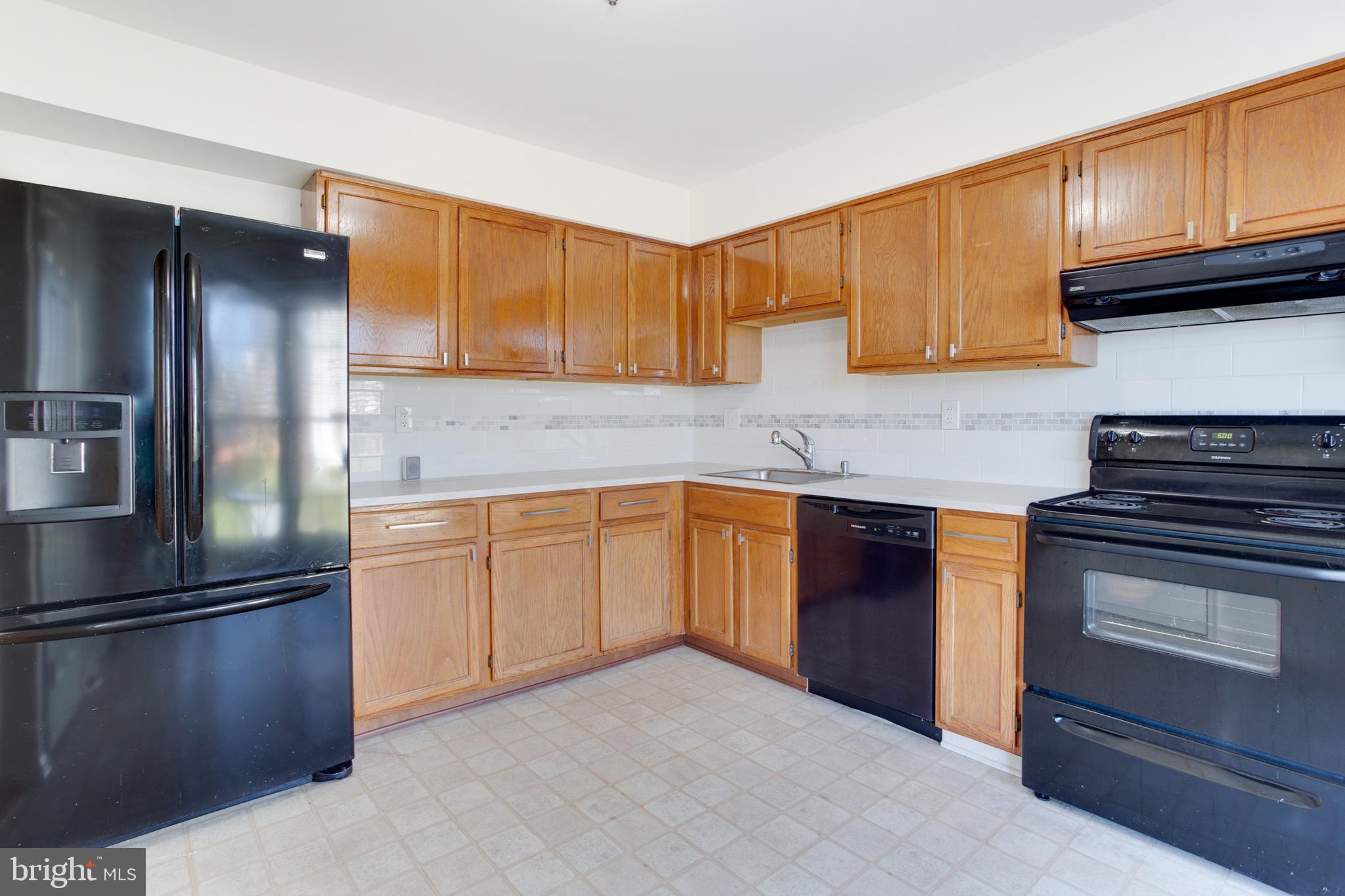 GREENBROOK PLAT 8 - Residential Lease