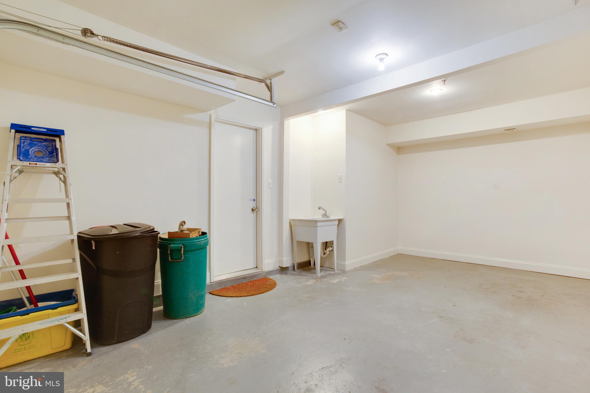 GREENBROOK PLAT 8 - Residential Lease