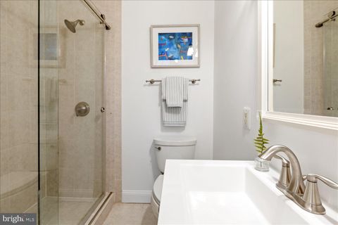 Tiny photo for 203 9th Street SE, WASHINGTON, DC 20003 (MLS # DCDC2255632)