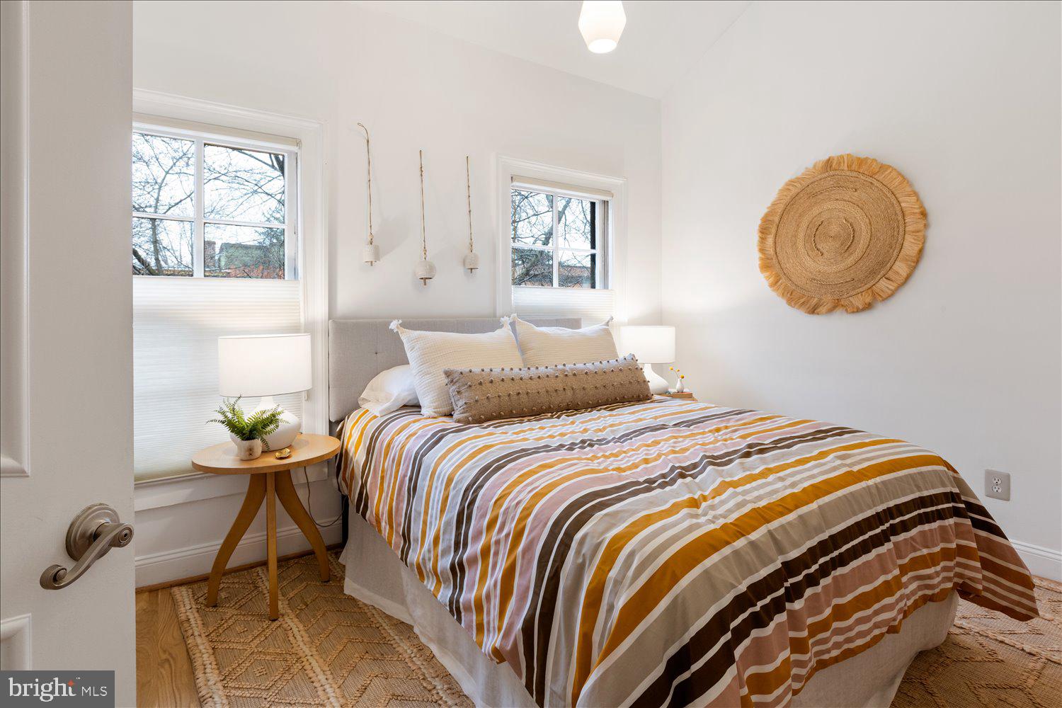 CAPITOL HILL - Residential