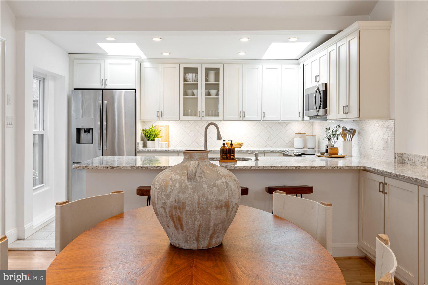 CAPITOL HILL - Residential