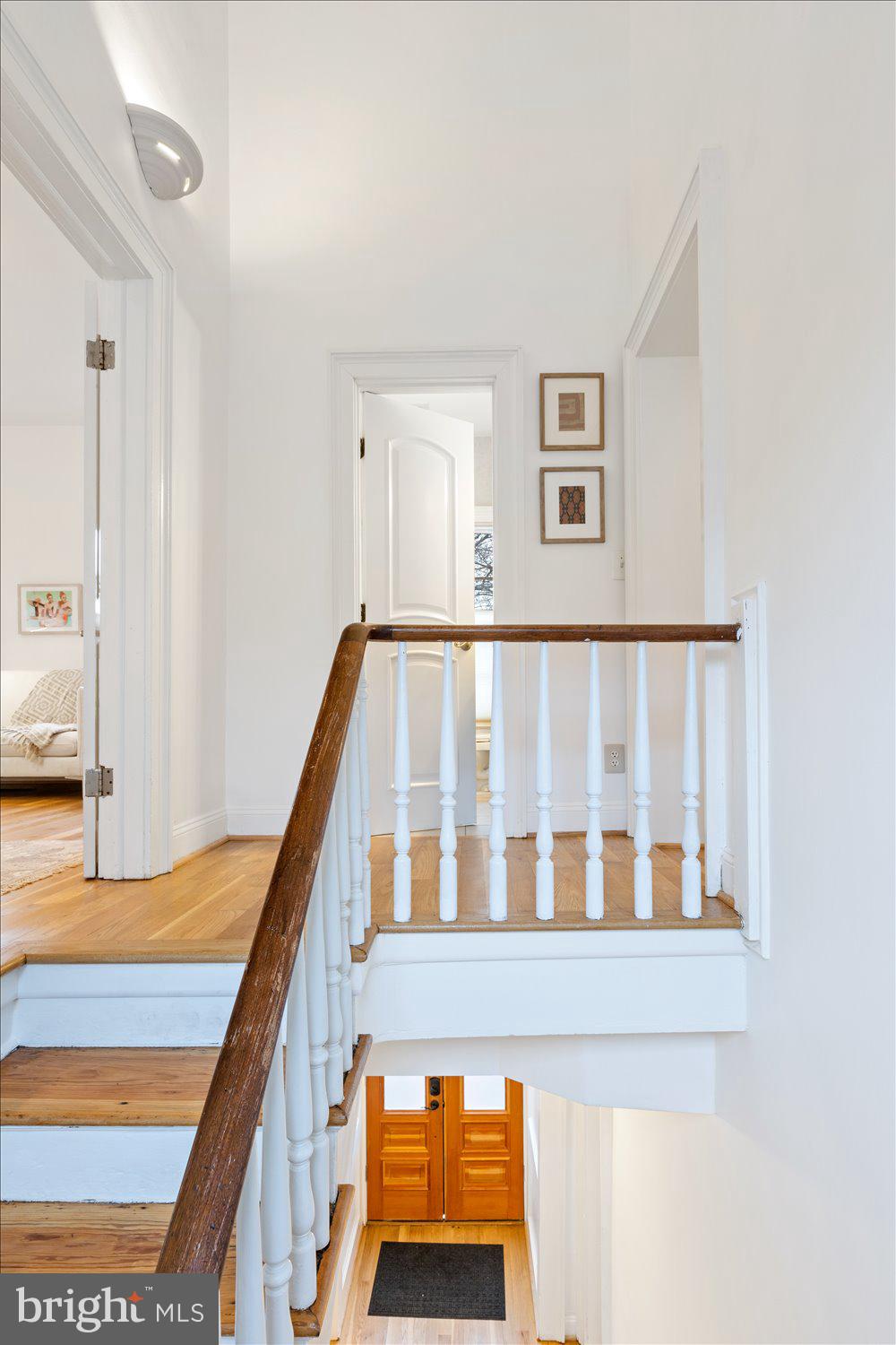 CAPITOL HILL - Residential
