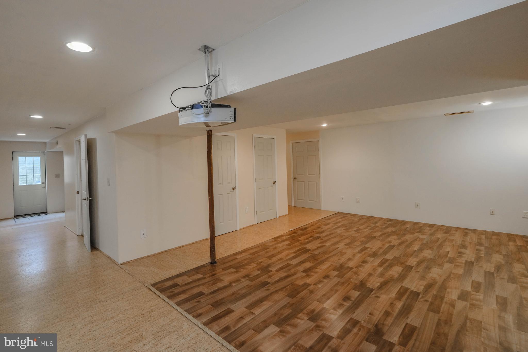 WILLOW SPRINGS ACRES - Residential