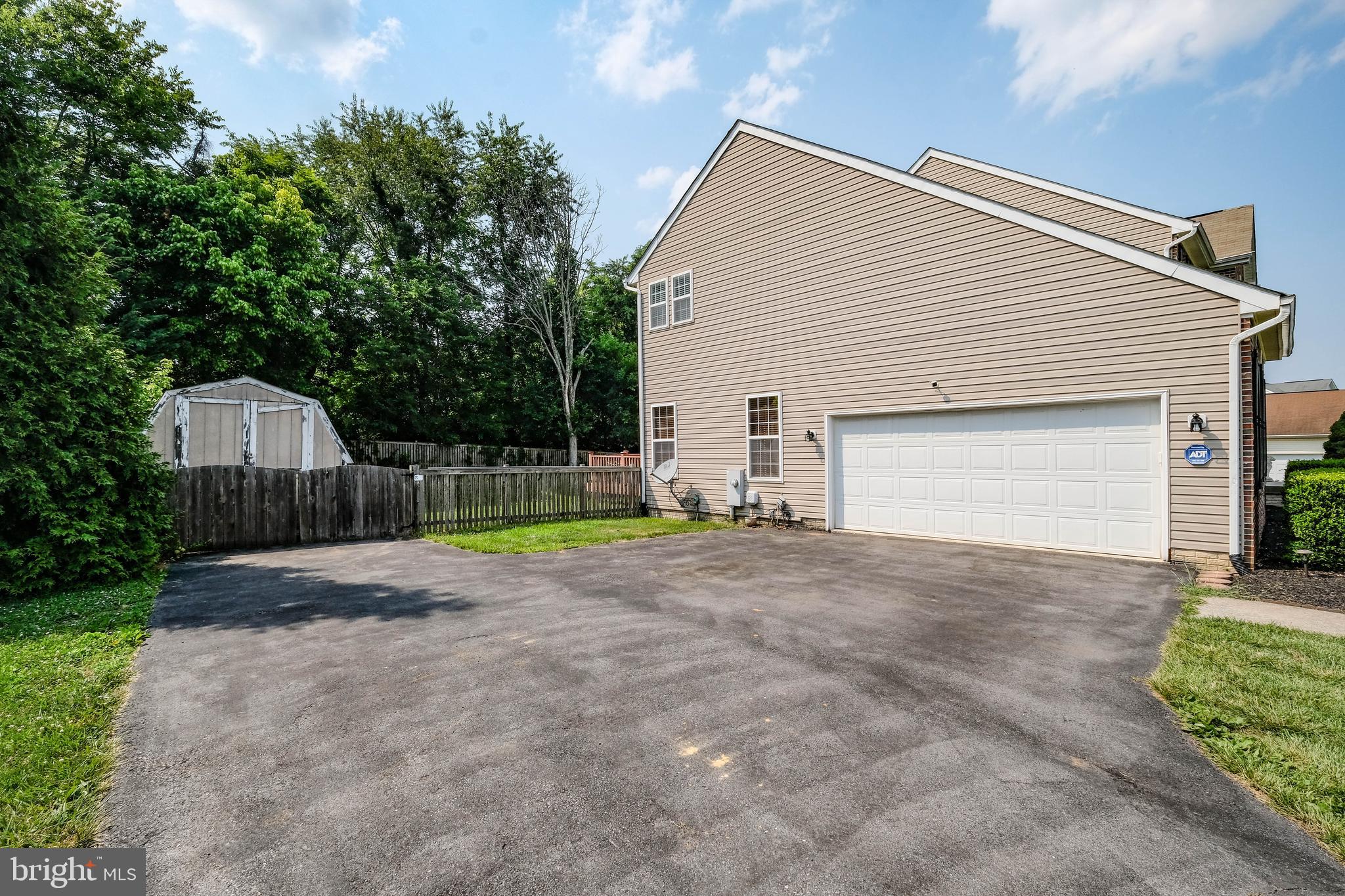 WILLOW SPRINGS ACRES - Residential