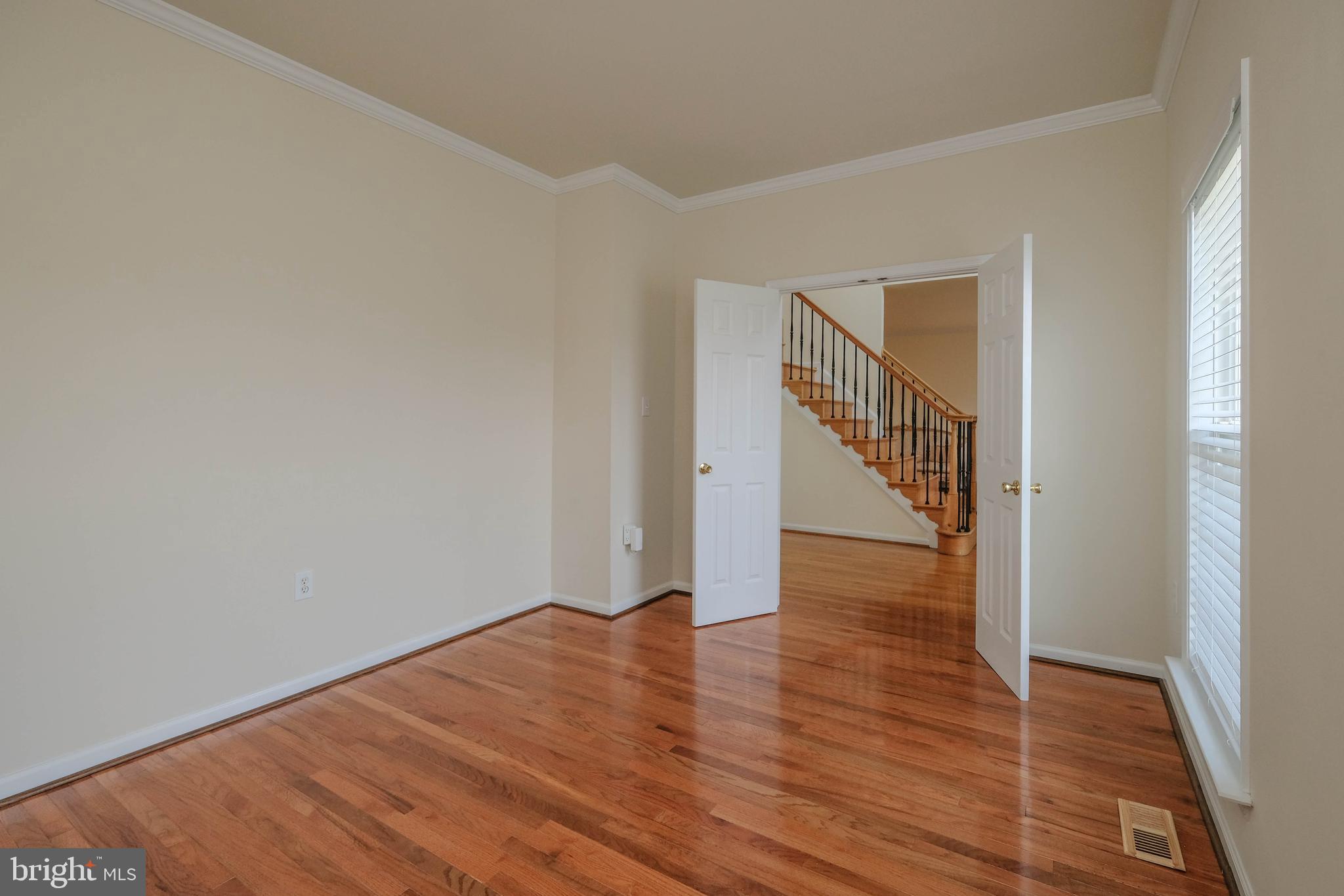 WILLOW SPRINGS ACRES - Residential