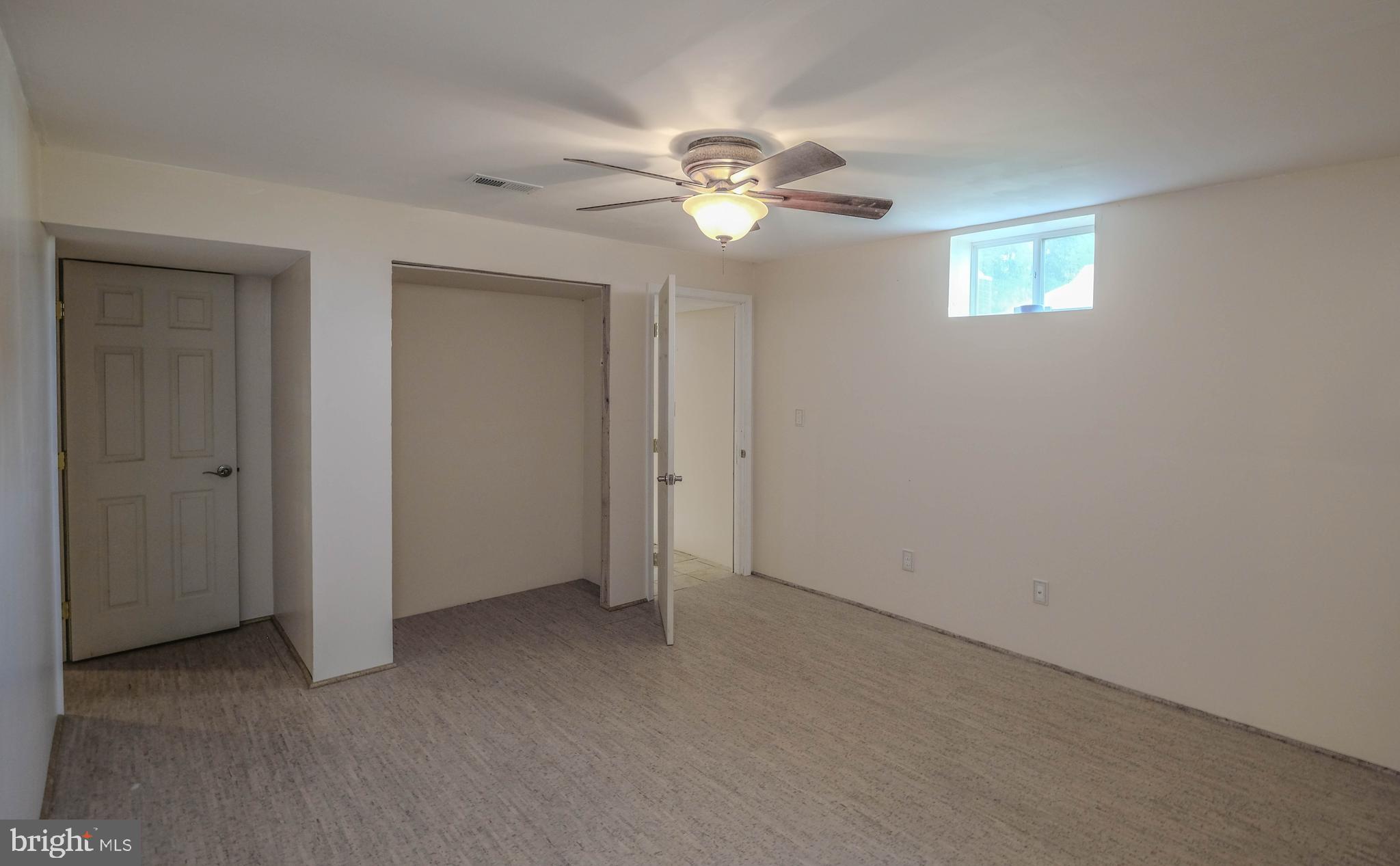 WILLOW SPRINGS ACRES - Residential